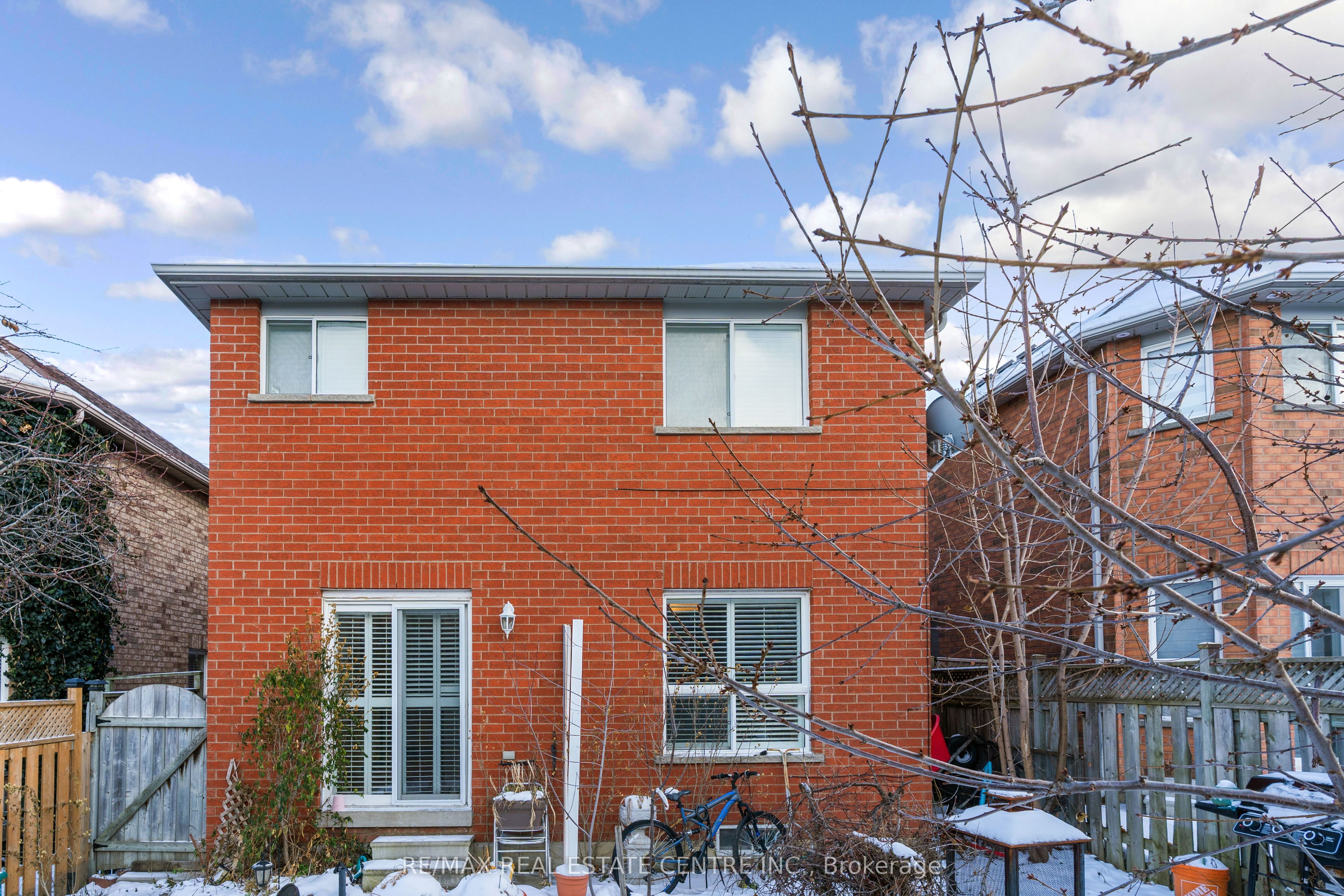 Photo 69 of 40 Olympia Crescent, Brampton, Fletcher's Meadow — HOMEH