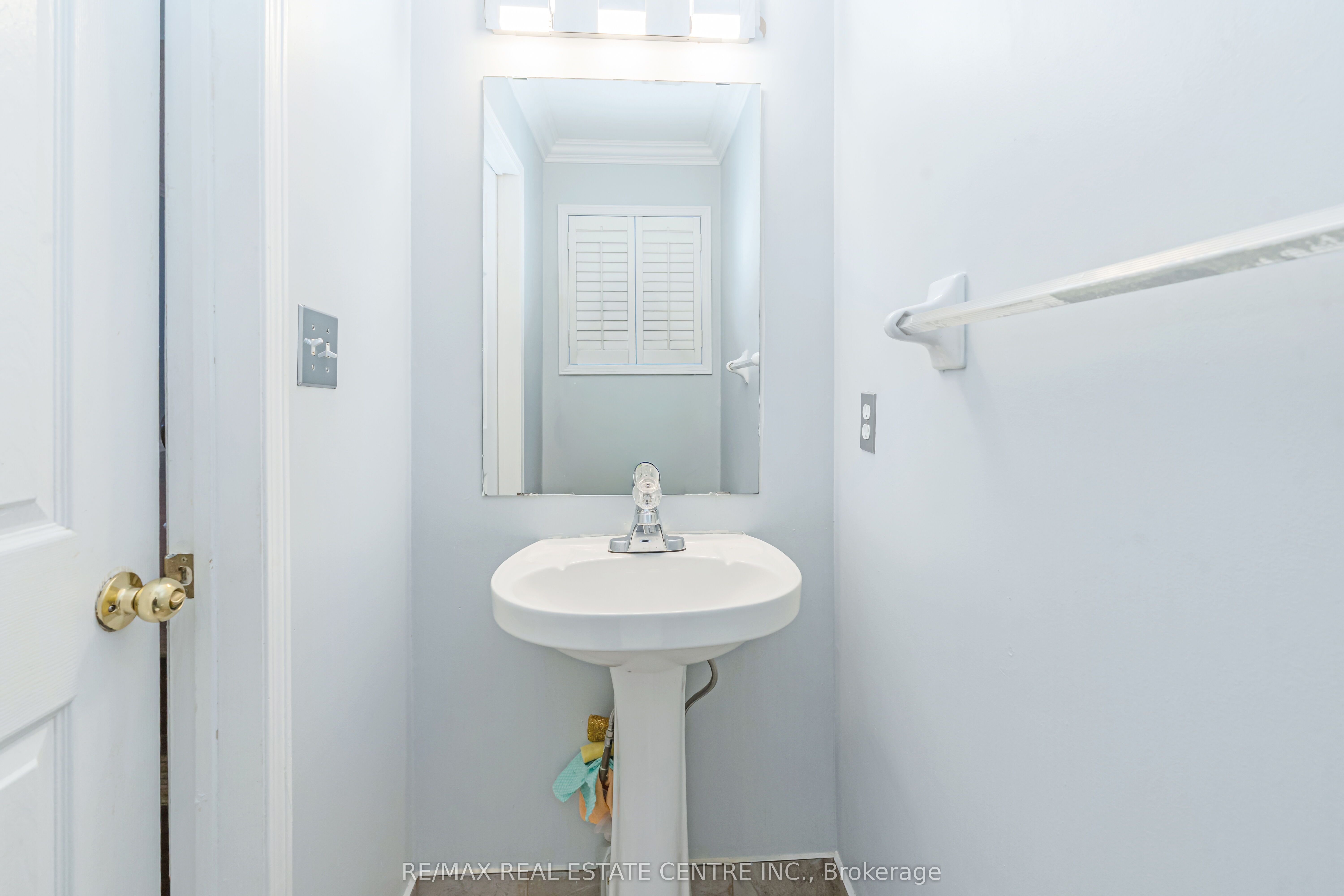Photo 43 of 40 Olympia Crescent, Brampton, Fletcher's Meadow — HOMEH