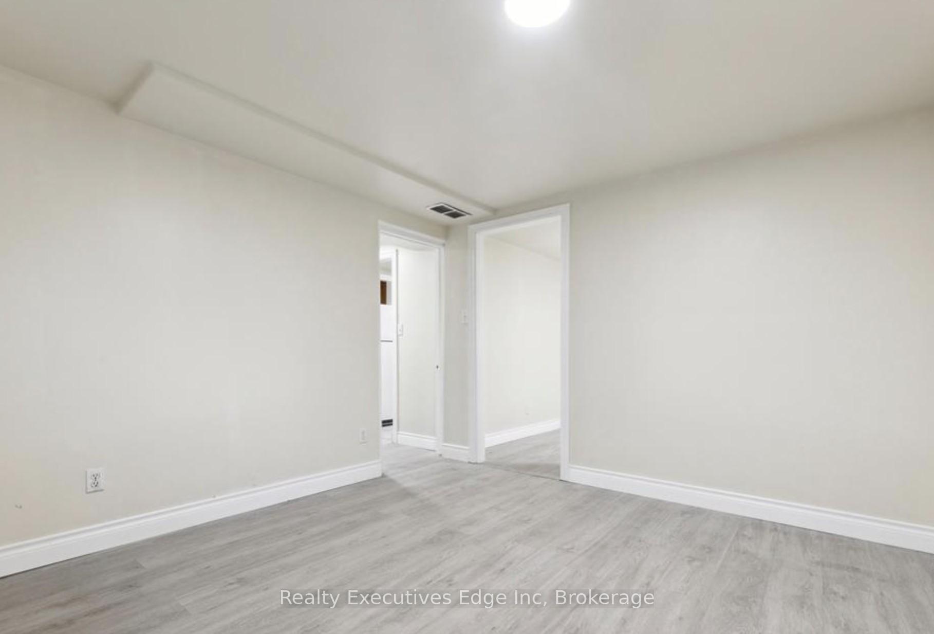 Photo 11 of 65 Overbank Drive, Oshawa, McLaughlin — HOMEH