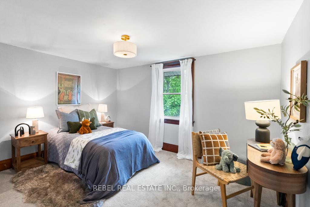 Photo 19 of 468 Athol Street E, Oshawa, Central — HOMEH