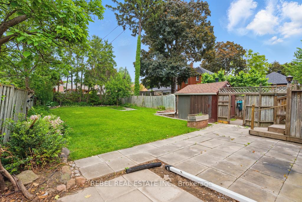 Photo 32 of 468 Athol Street E, Oshawa, Central — HOMEH