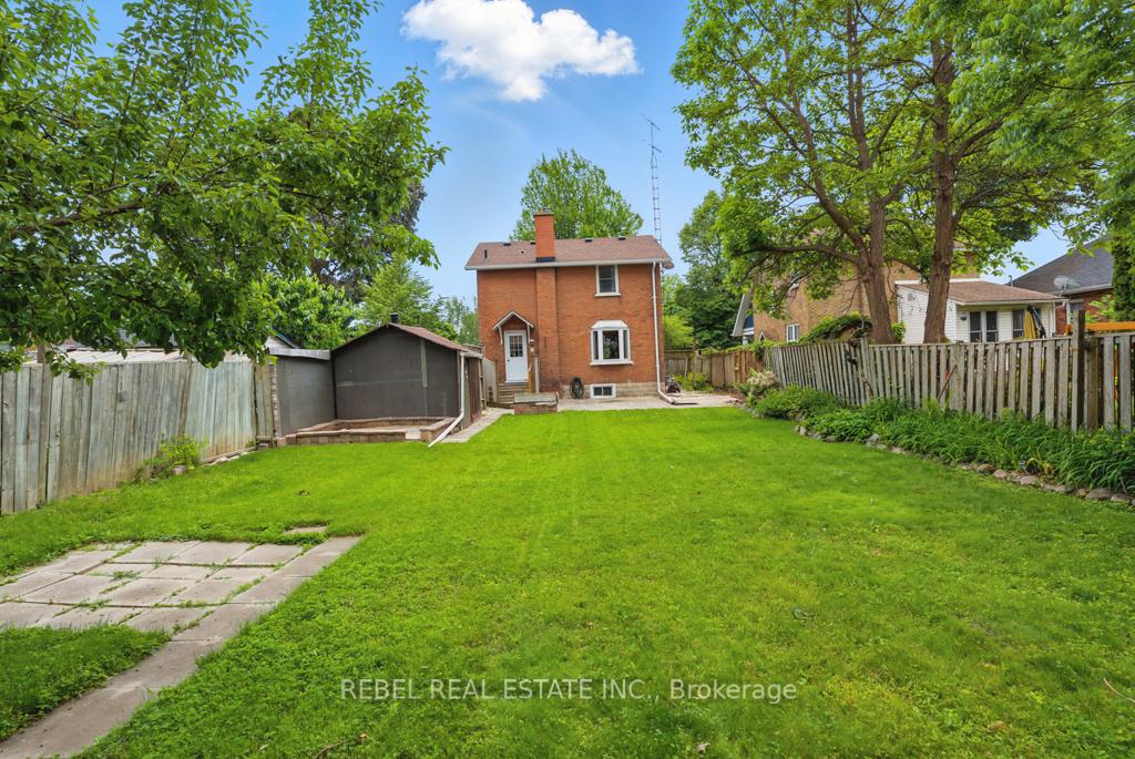 Photo 33 of 468 Athol Street E, Oshawa, Central — HOMEH