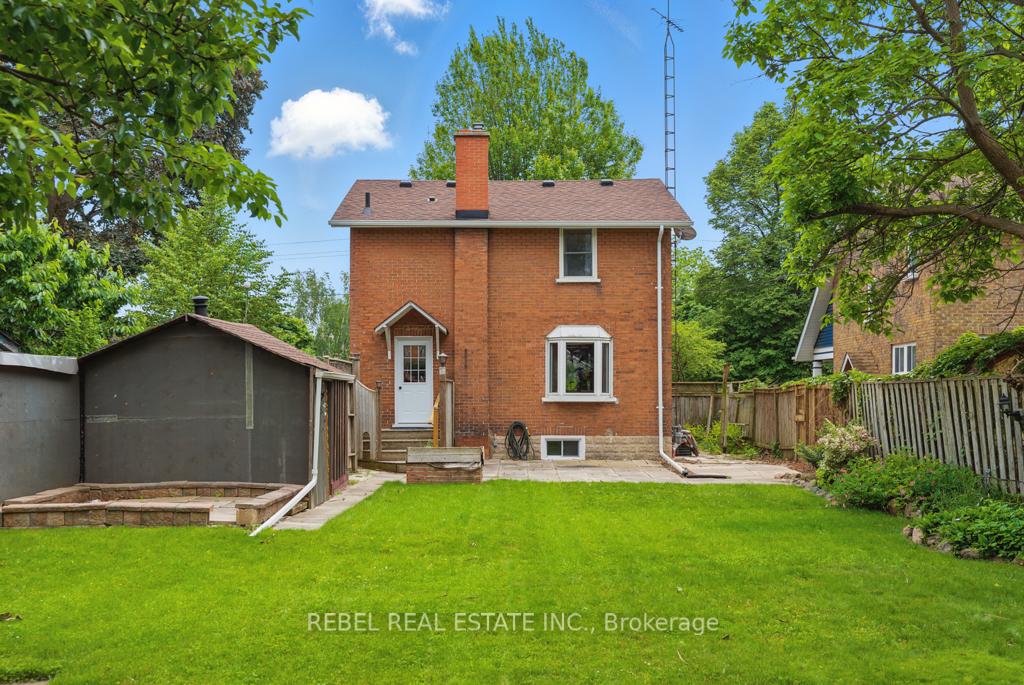 Photo 34 of 468 Athol Street E, Oshawa, Central — HOMEH