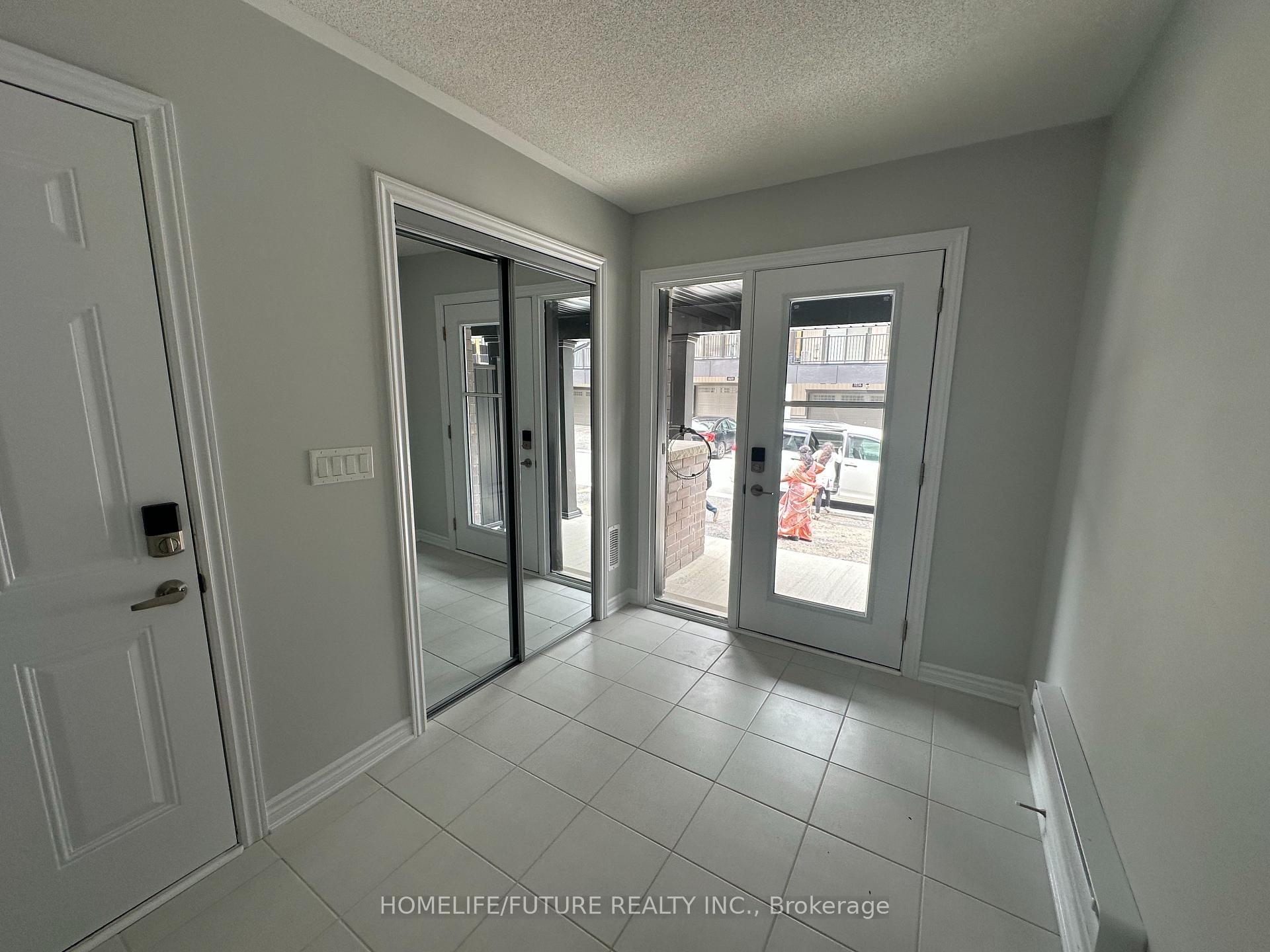 Photo 2 of 1136 Greentree Path, Oshawa, Kedron — HOMEH
