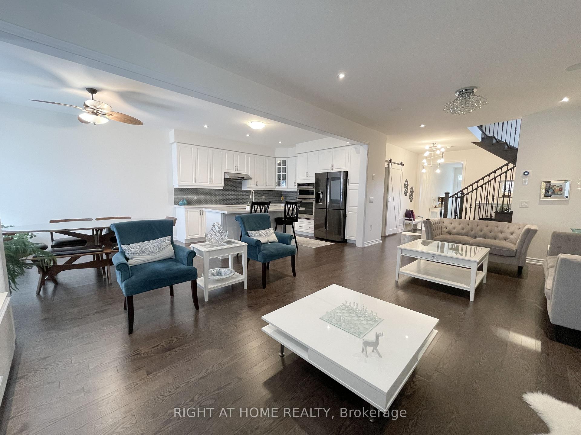 Photo 5 of 1515 Chretien Street, Milton, Ford — HOMEH