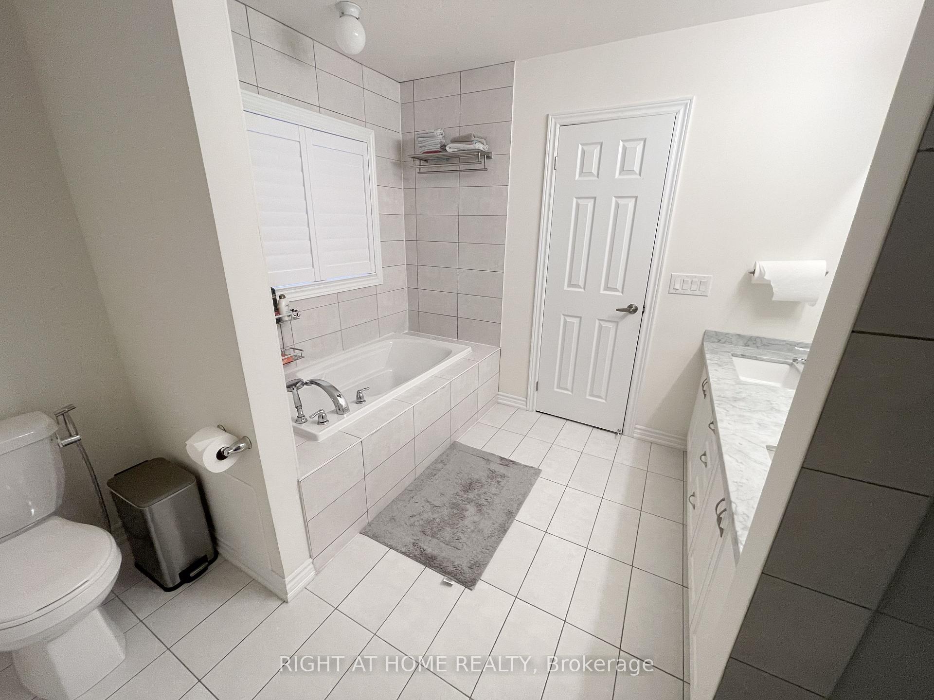 Photo 15 of 1515 Chretien Street, Milton, Ford — HOMEH