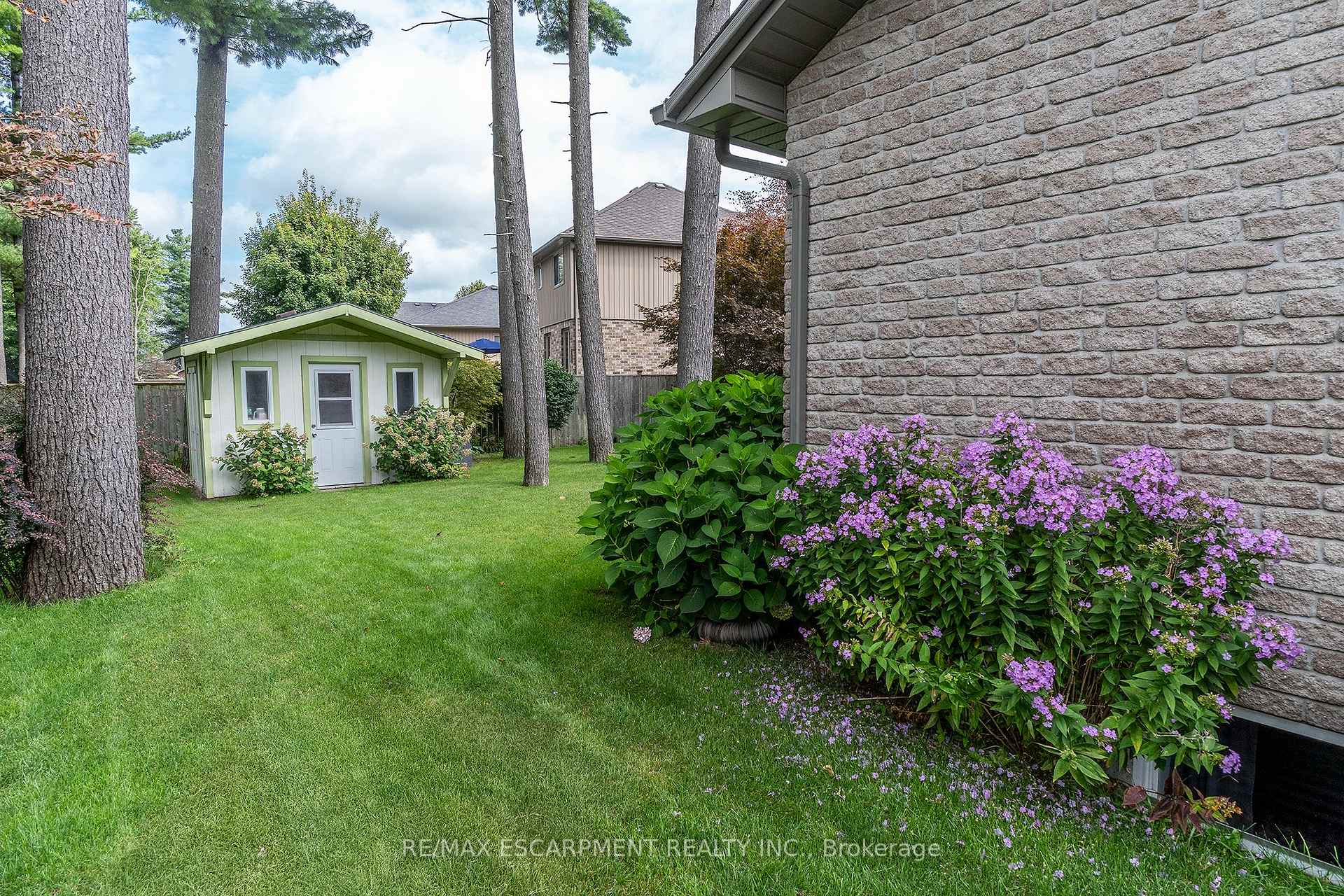 Photo 27 of 6 Wintergreen Crescent, Norfolk, Delhi — HOMEH