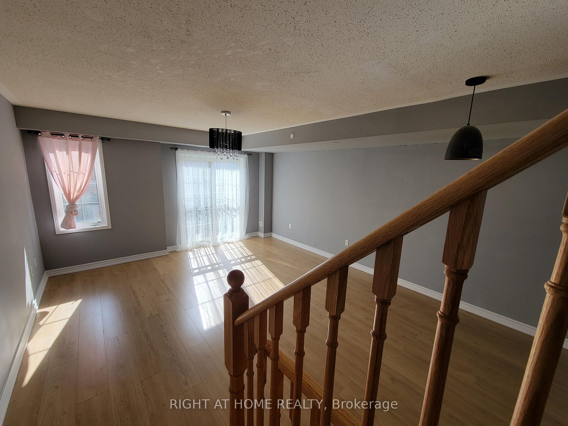 Photo 7 of 48 Filly Path, Oshawa, Windfields — HOMEH