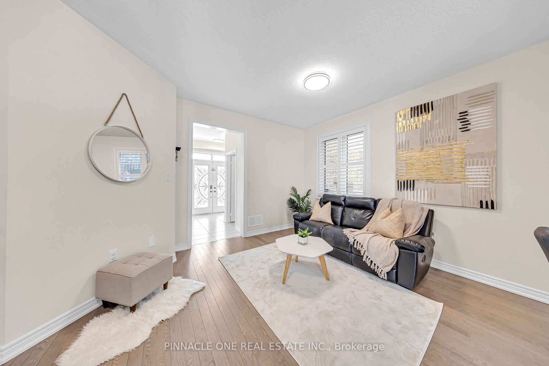 Photo 9 of 2174 Coppermine Street, Oshawa, Kedron — HOMEH