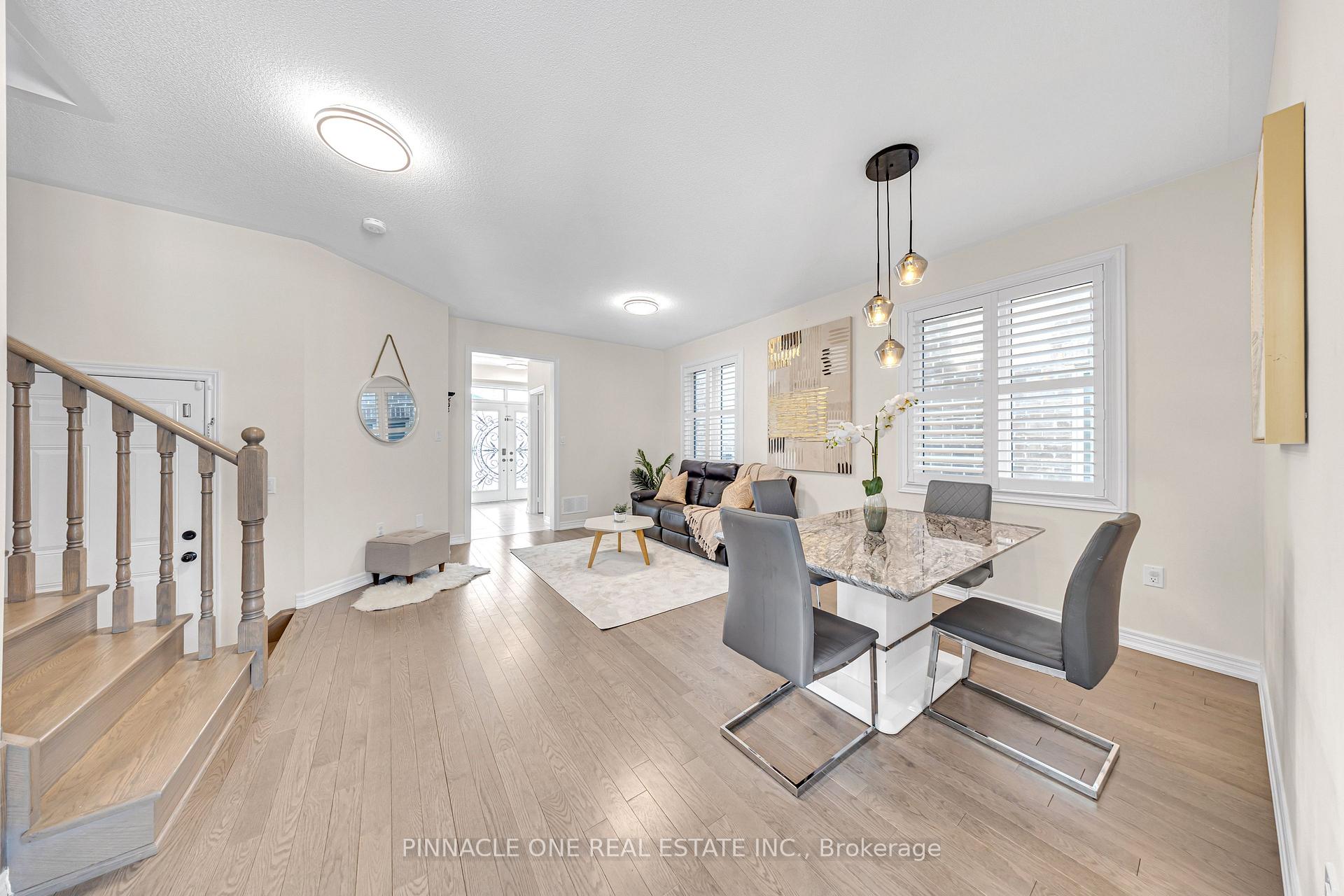 Photo 10 of 2174 Coppermine Street, Oshawa, Kedron — HOMEH