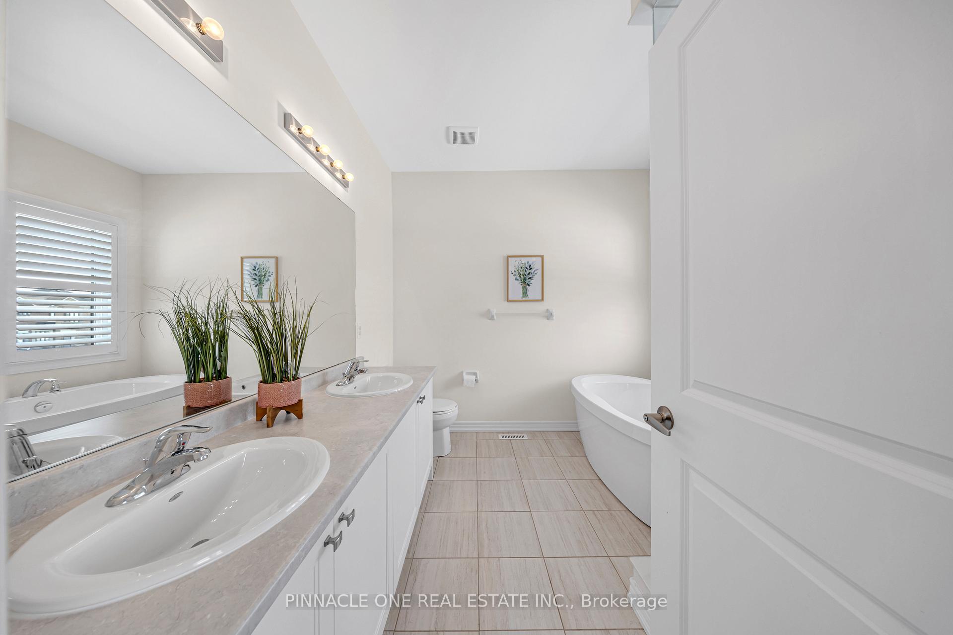 Photo 28 of 2174 Coppermine Street, Oshawa, Kedron — HOMEH