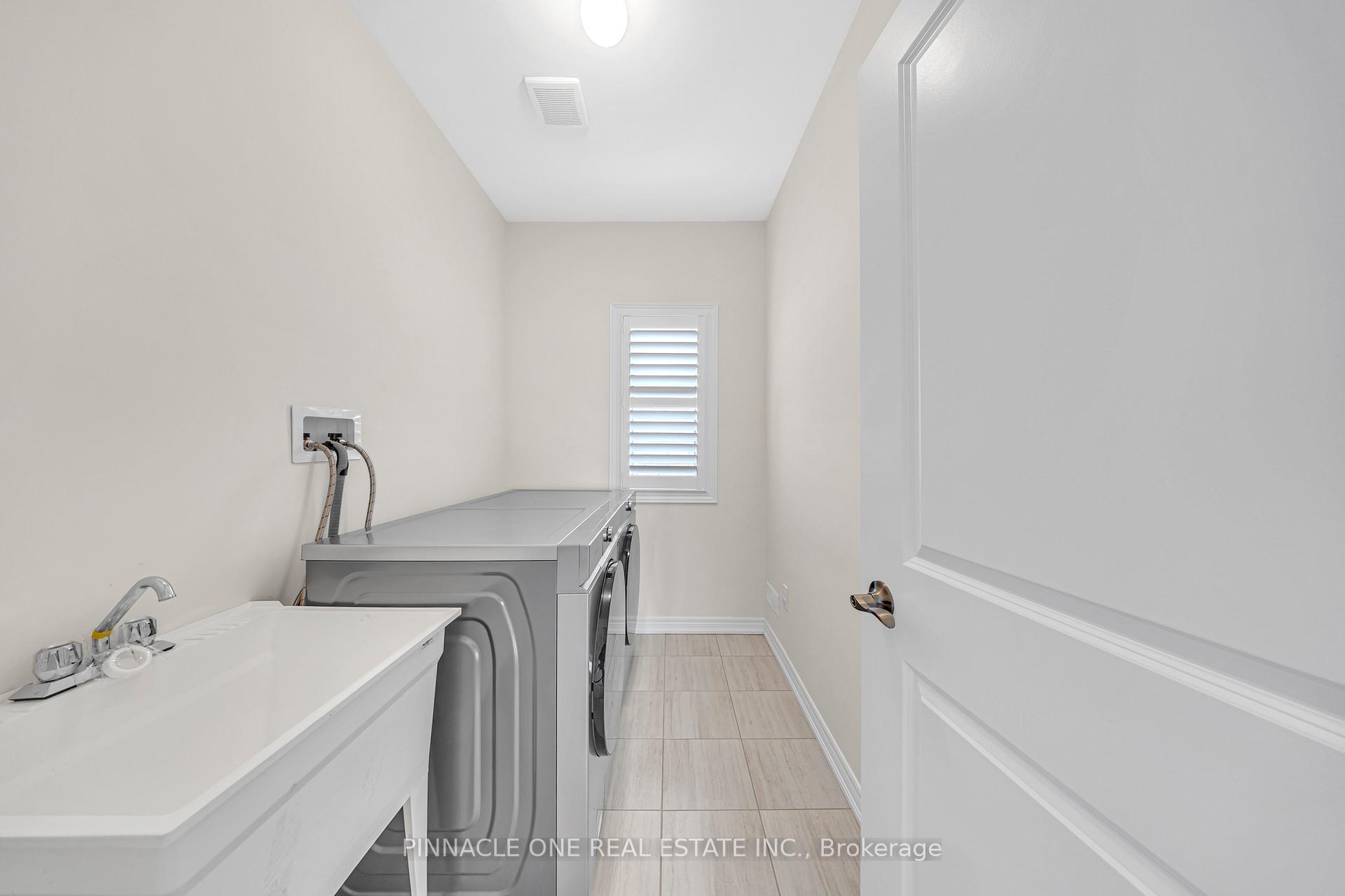 Photo 37 of 2174 Coppermine Street, Oshawa, Kedron — HOMEH