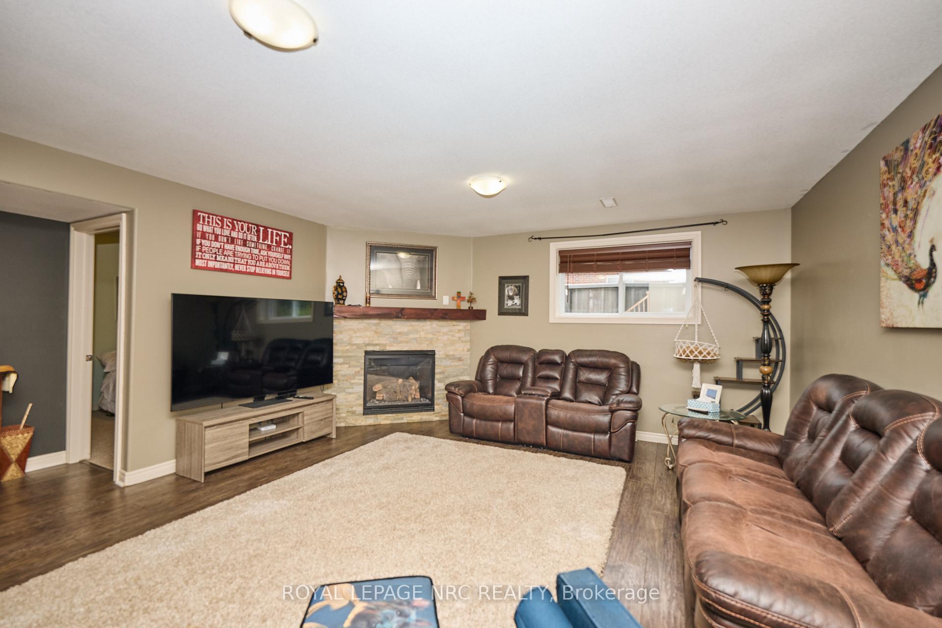 Photo 25 of 6951 Kelly Drive, Niagara Falls, Forestview — HOMEH
