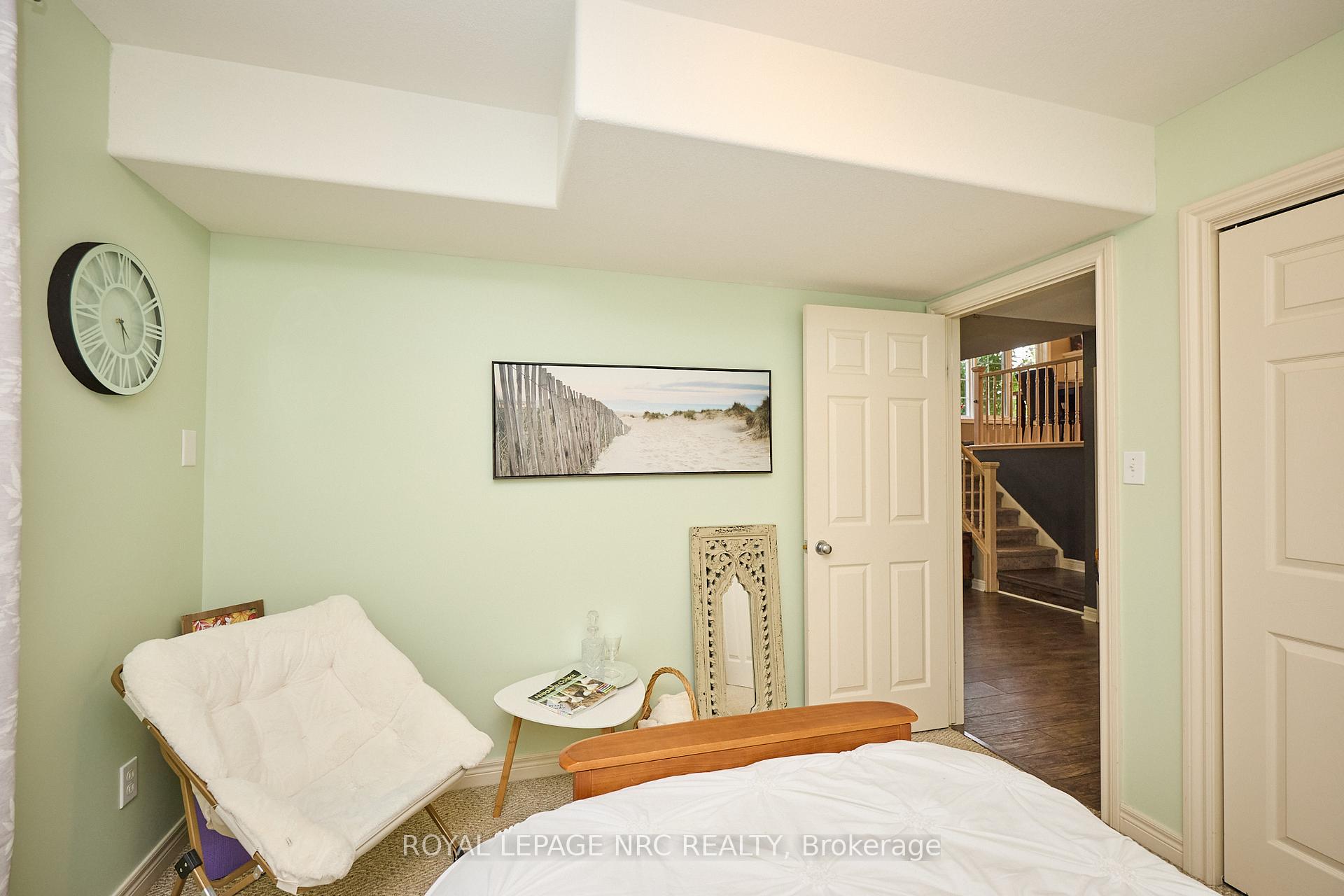 Photo 28 of 6951 Kelly Drive, Niagara Falls, Forestview — HOMEH