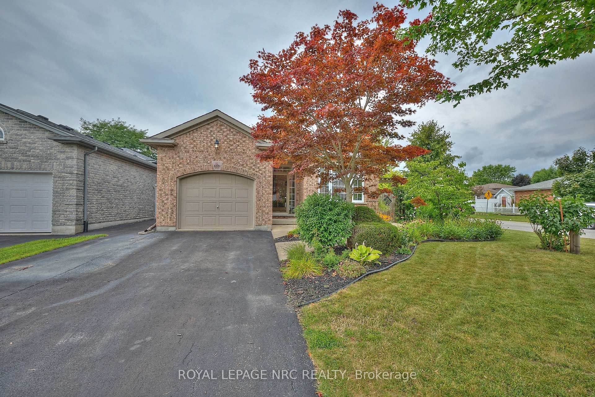Photo 32 of 6951 Kelly Drive, Niagara Falls, Forestview — HOMEH