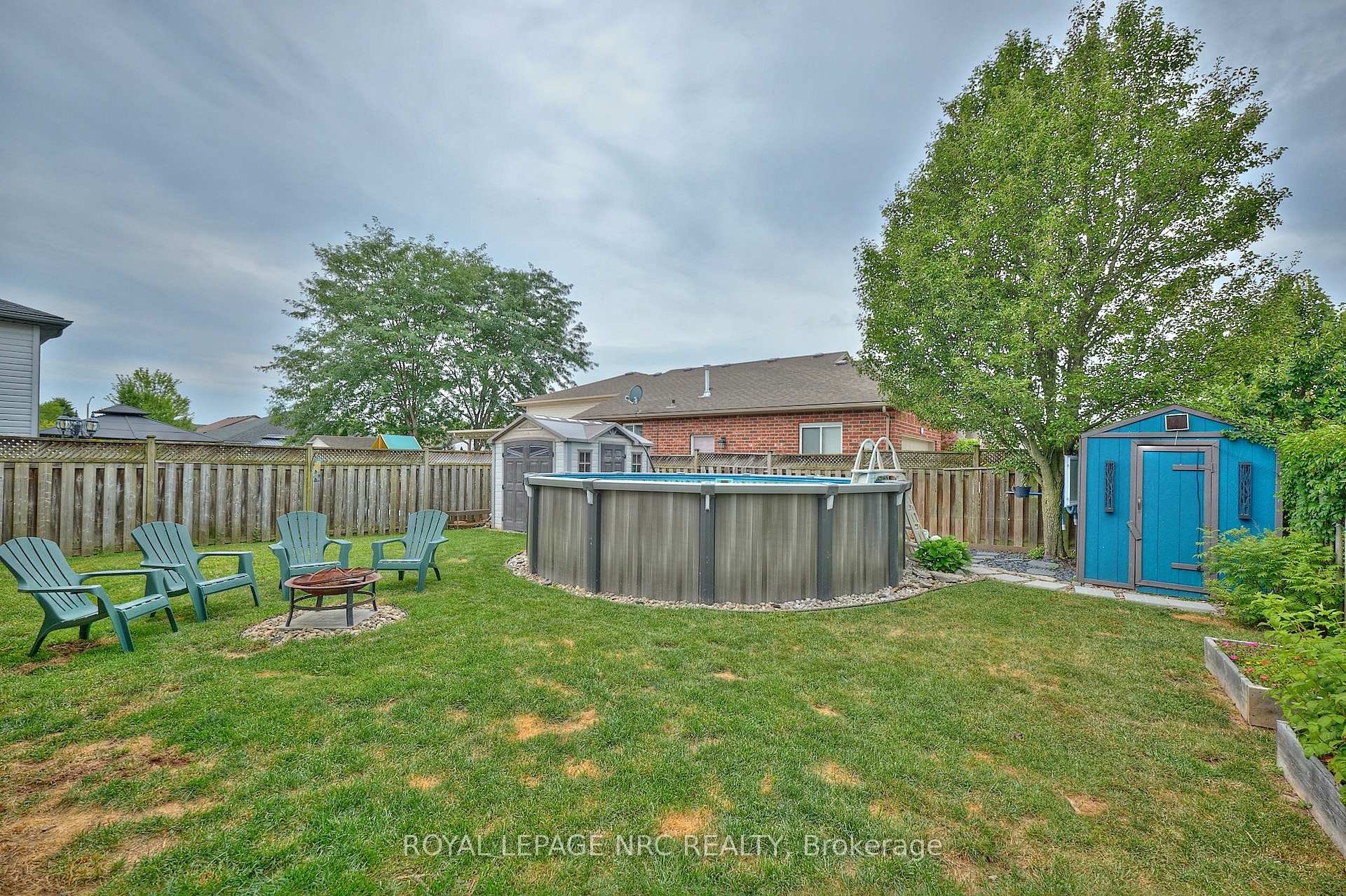 Photo 38 of 6951 Kelly Drive, Niagara Falls, Forestview — HOMEH