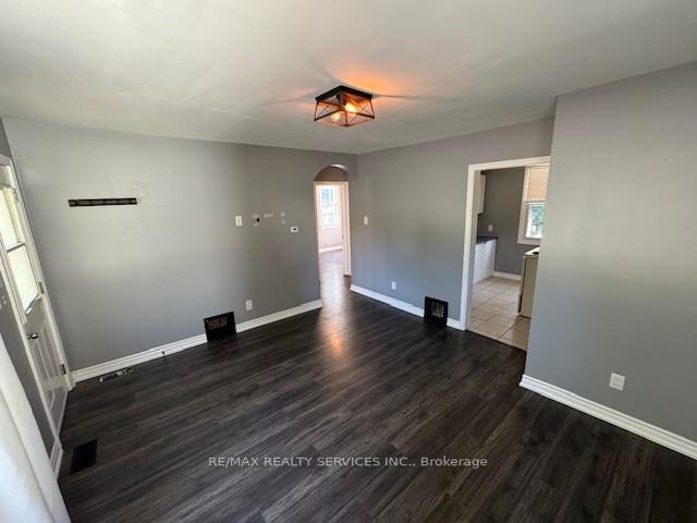 Photo 4 of 645 Beverly Street, Peterborough, Ashburnham Ward 4 — HOMEH