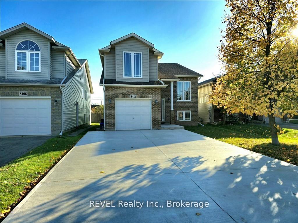 Front of 8414 Atack Court