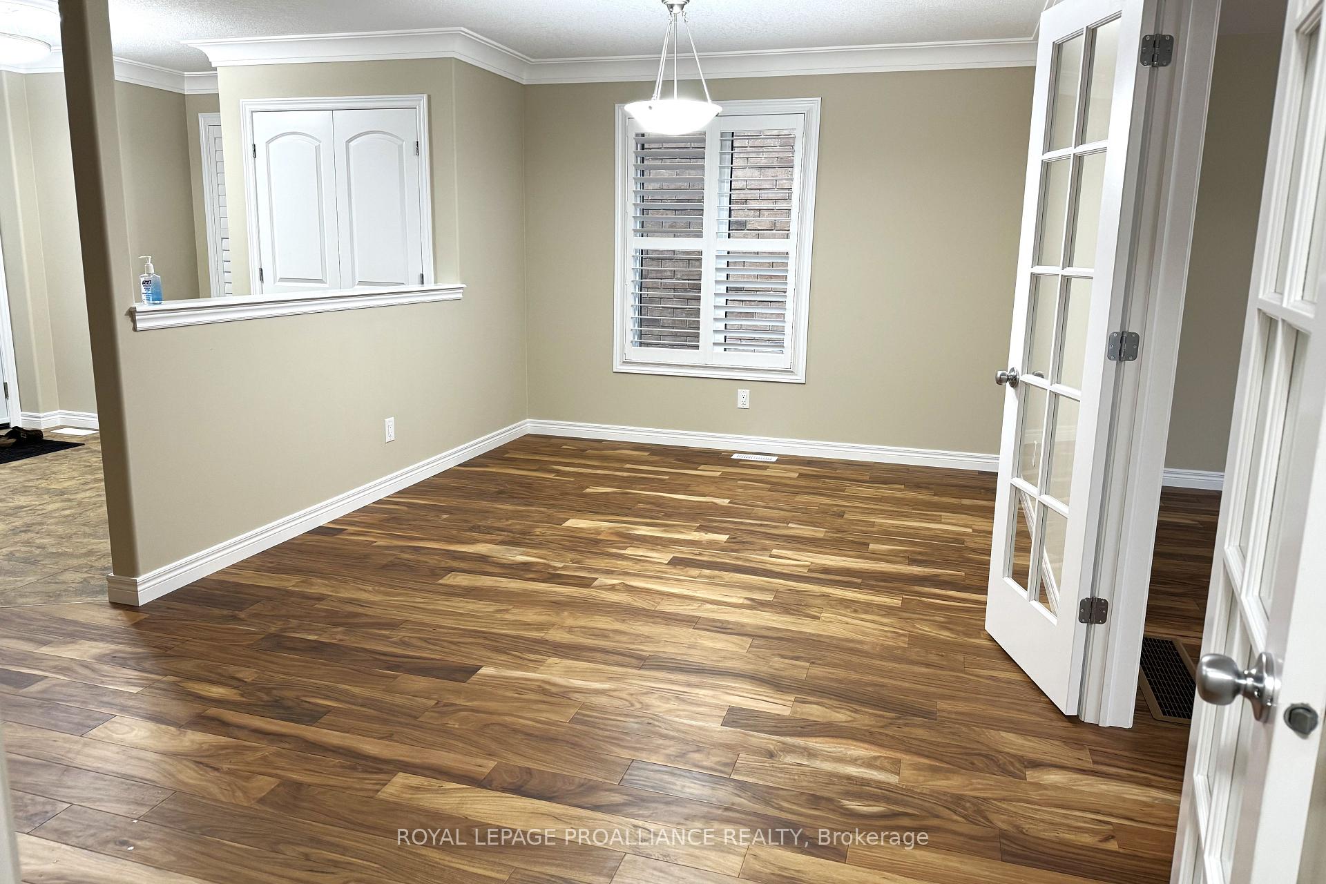 Photo 6 of 18 York Drive, Peterborough, Monaghan Ward 2 — HOMEH