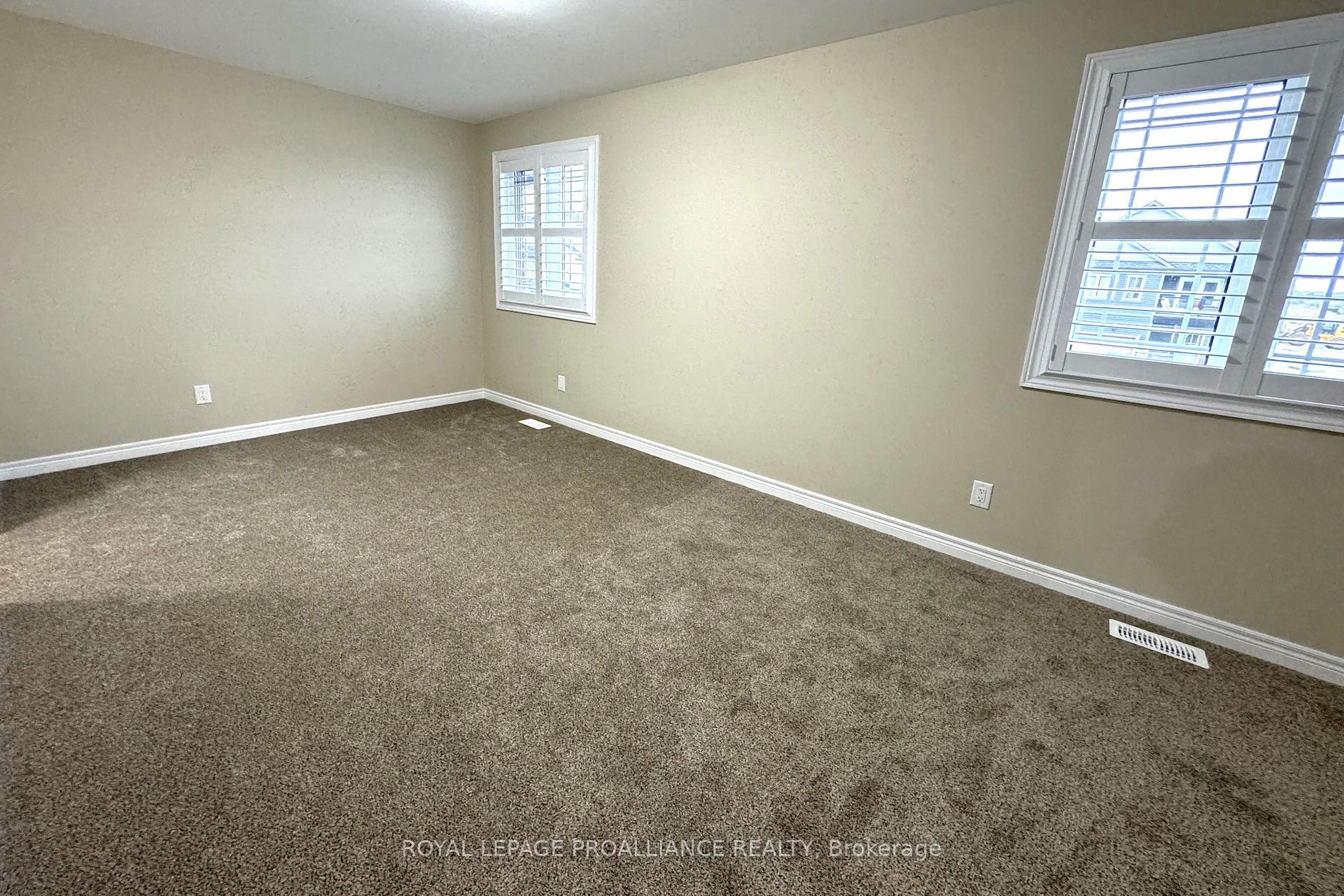 Photo 29 of 18 York Drive, Peterborough, Monaghan Ward 2 — HOMEH