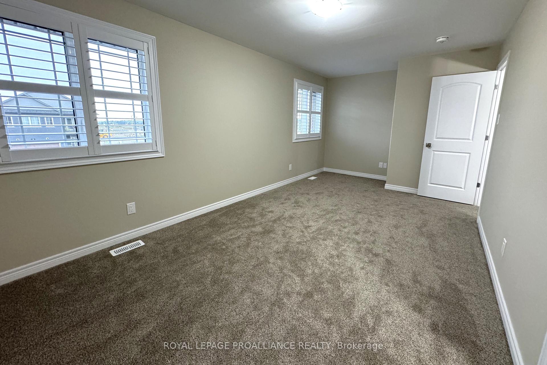Photo 31 of 18 York Drive, Peterborough, Monaghan Ward 2 — HOMEH