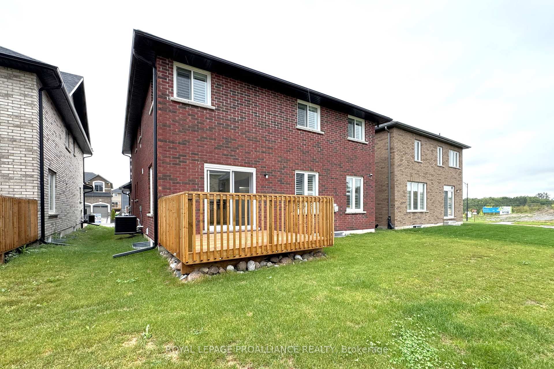 Photo 39 of 18 York Drive, Peterborough, Monaghan Ward 2 — HOMEH