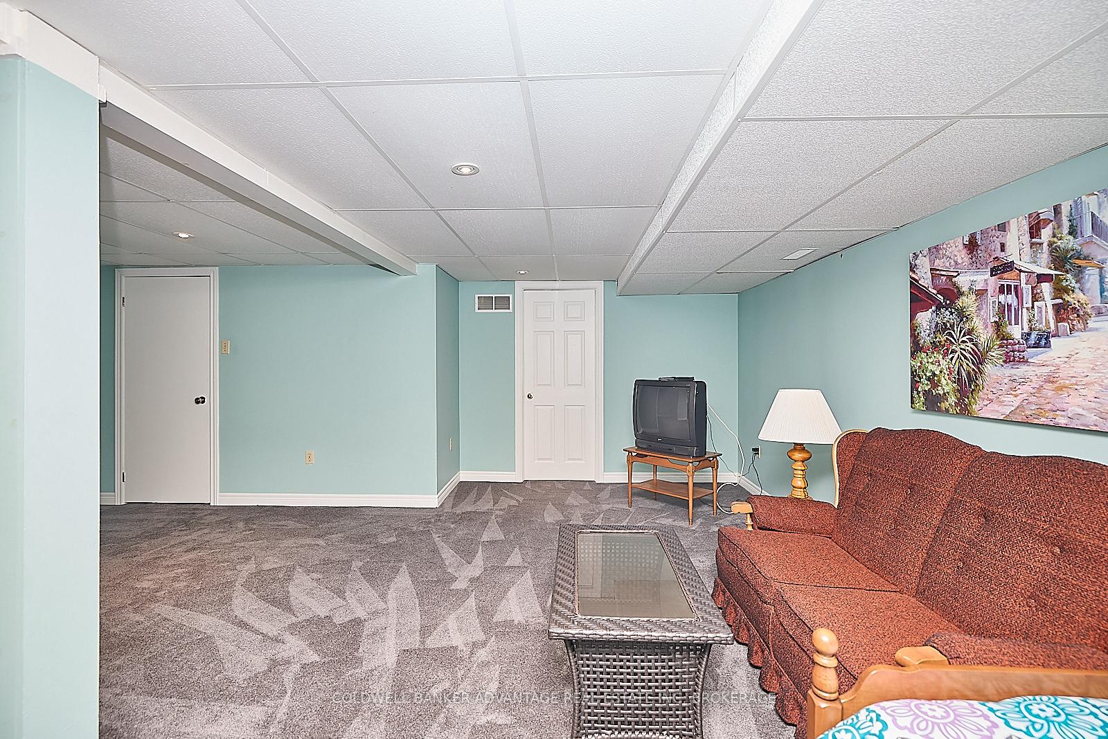 Photo 15 of 1439 Station Street, Pelham, Fonthill — HOMEH