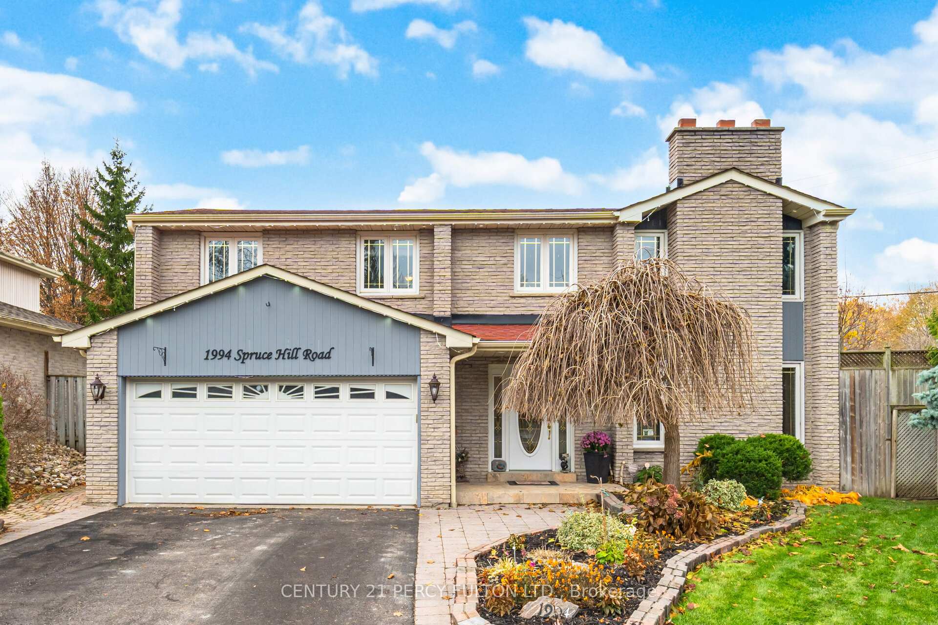 Front of 1994 Spruce Hill Road