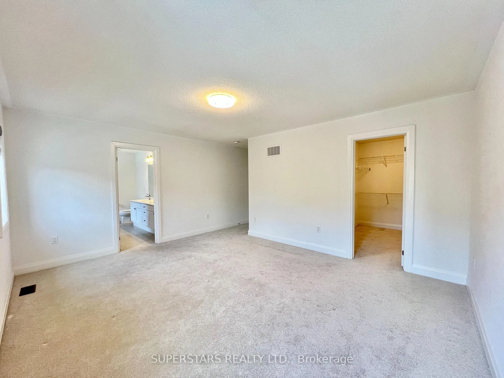 Photo 24 of 1404 Mockingbird Square, Pickering, Rural Pickering — HOMEH