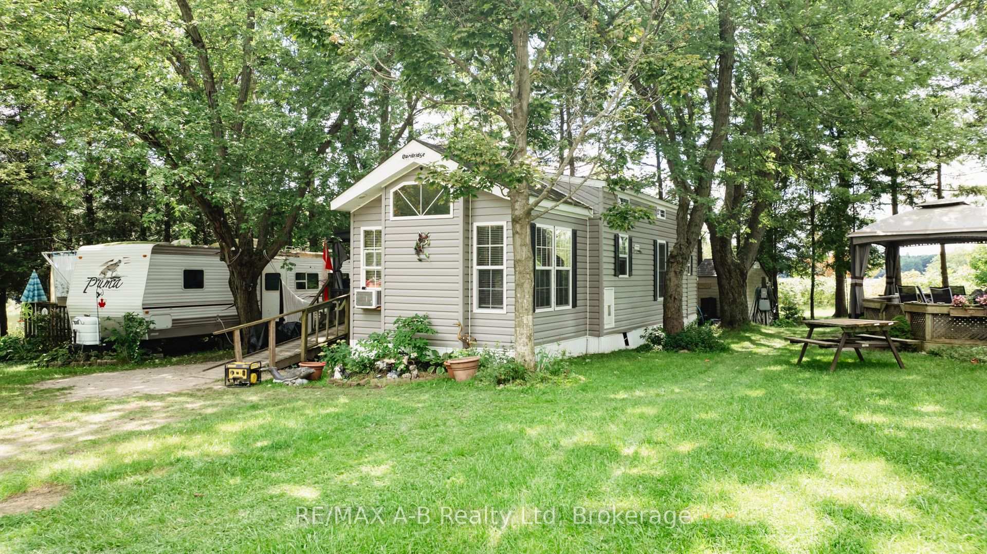 Photo 3 of Unit 105, 3995 Line 9 Road, Perth South, Downie — HOMEH