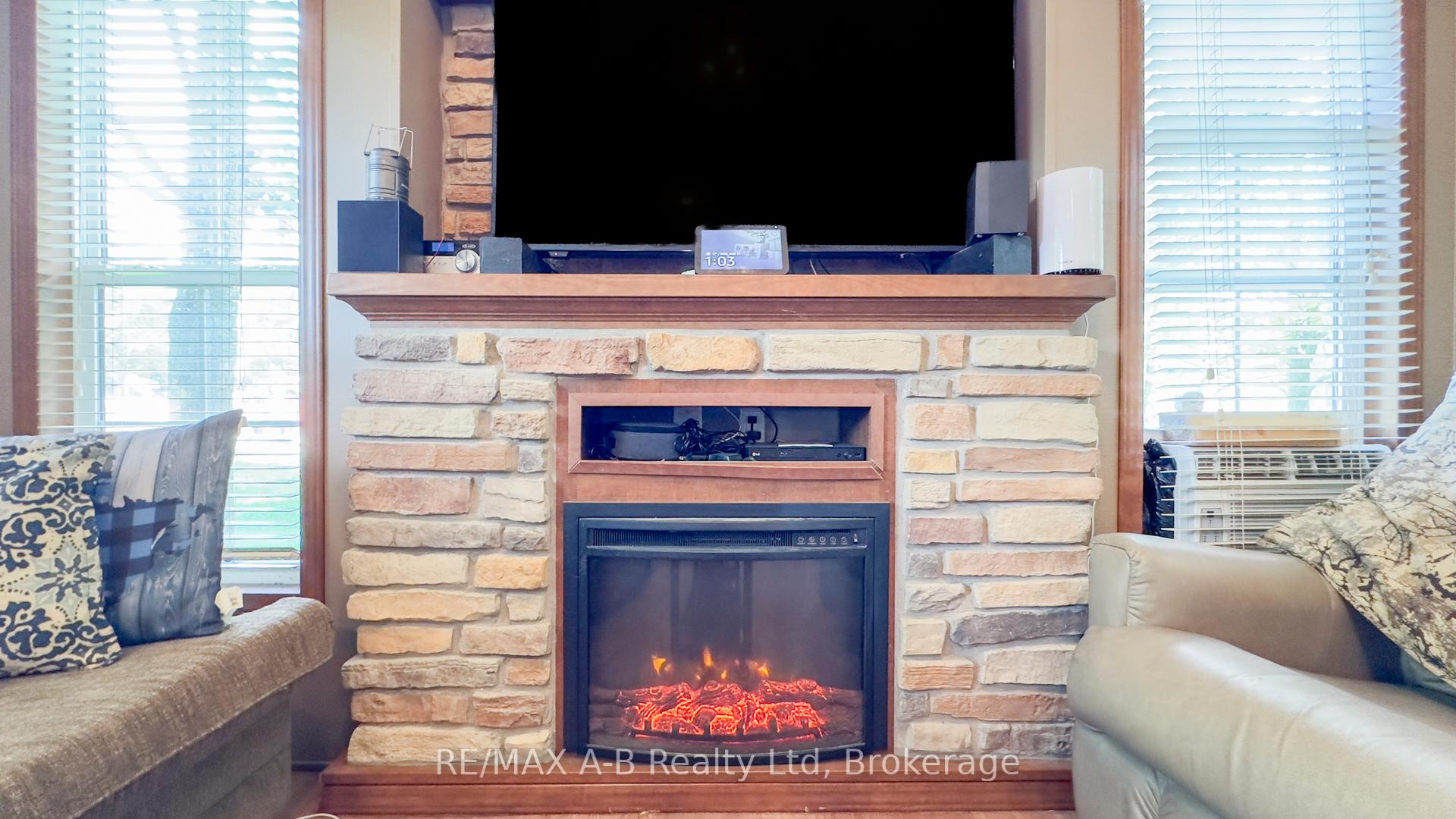 Photo 7 of Unit 105, 3995 Line 9 Road, Perth South, Downie — HOMEH