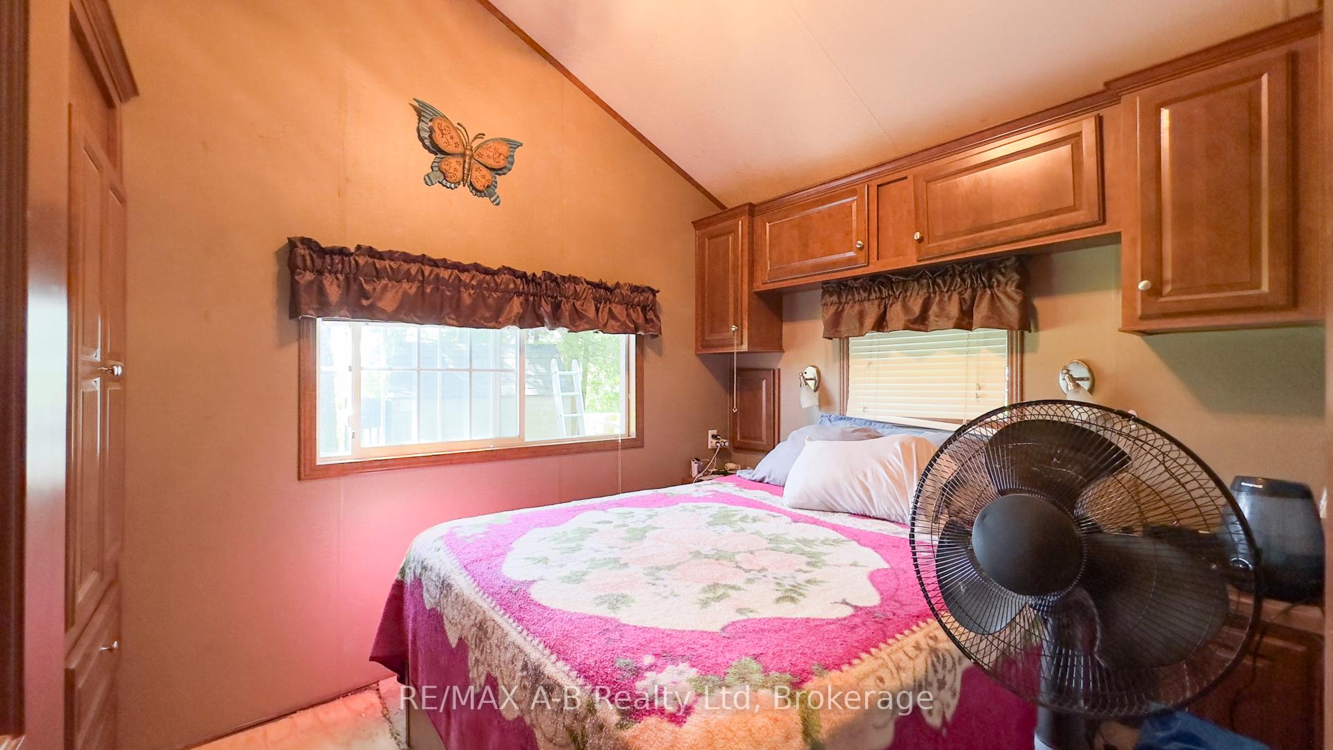 Photo 23 of Unit 105, 3995 Line 9 Road, Perth South, Downie — HOMEH