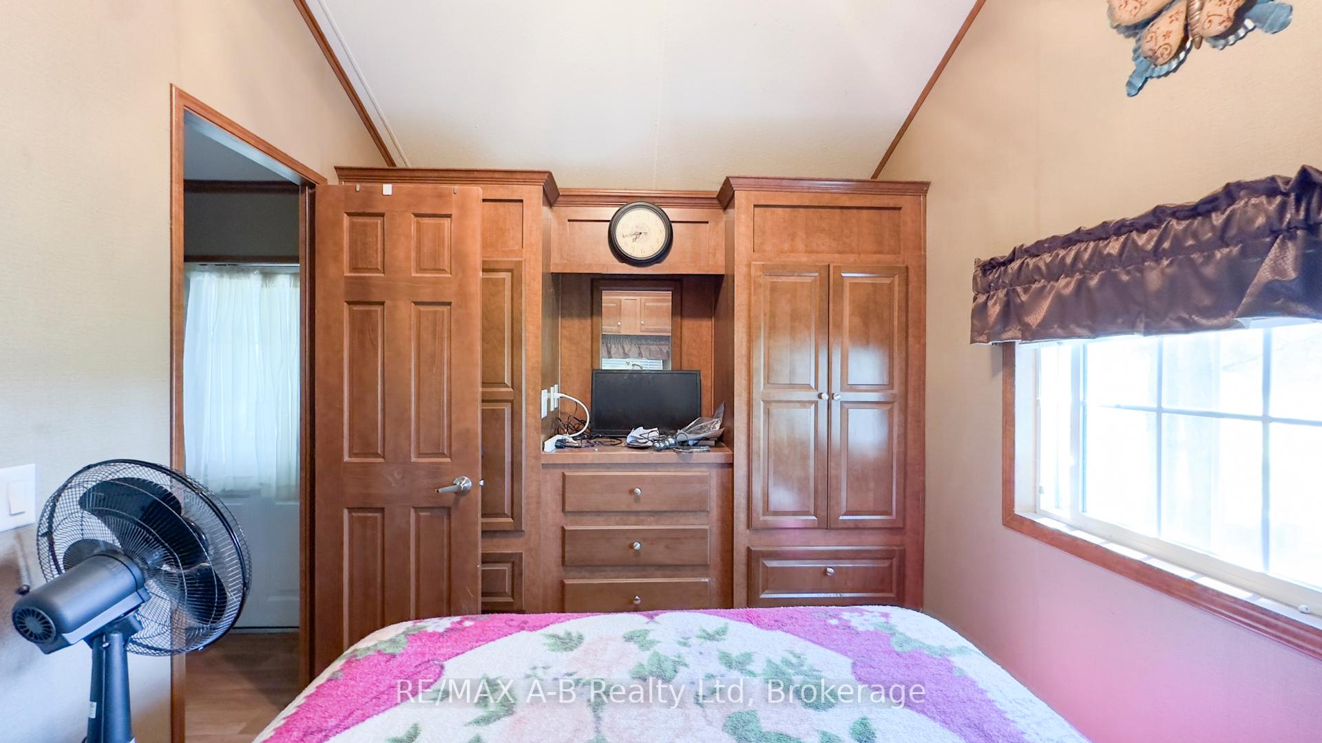Photo 26 of Unit 105, 3995 Line 9 Road, Perth South, Downie — HOMEH