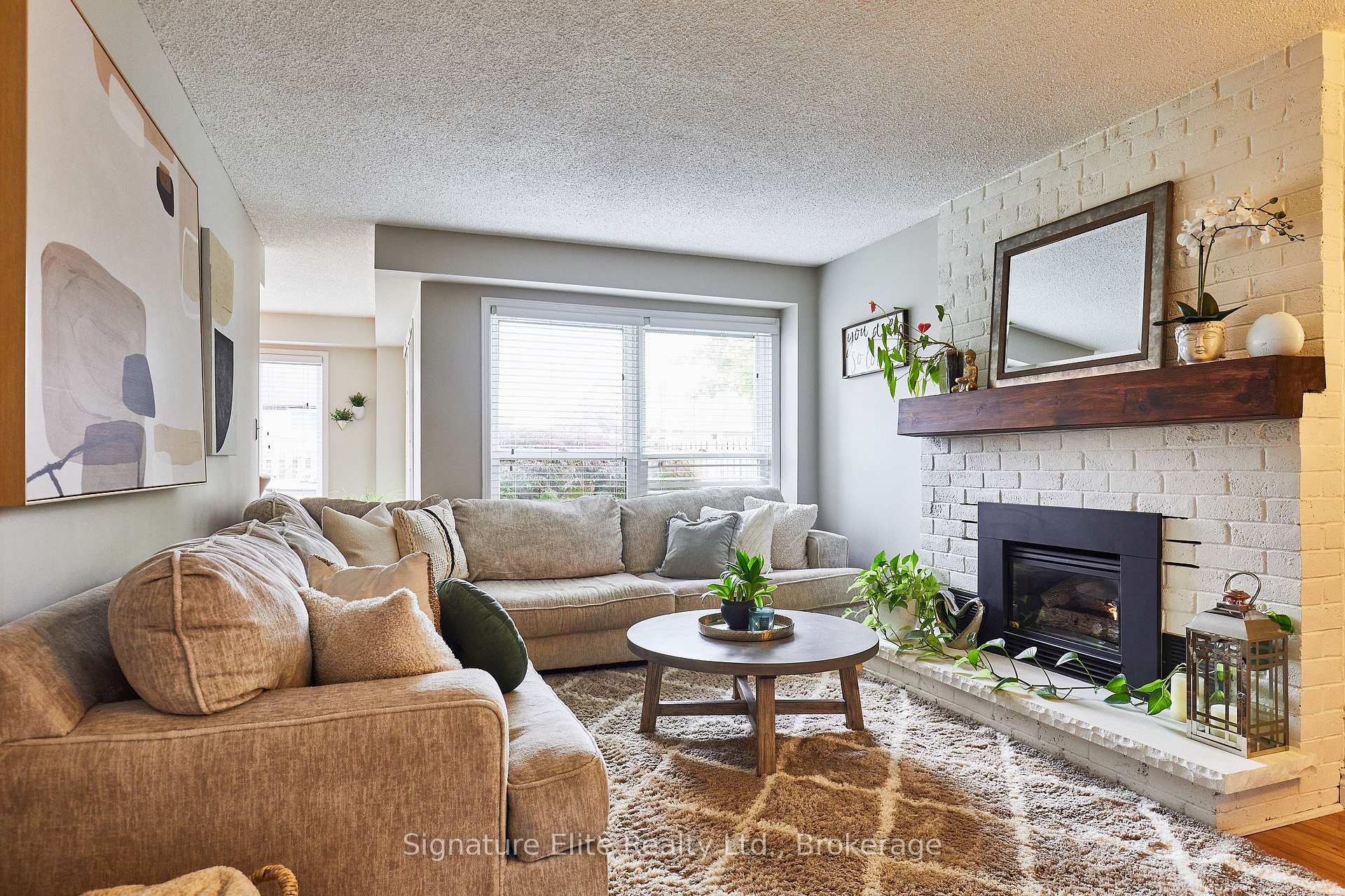 Photo 3 of 596 Prestwick Drive, Oshawa, McLaughlin — HOMEH