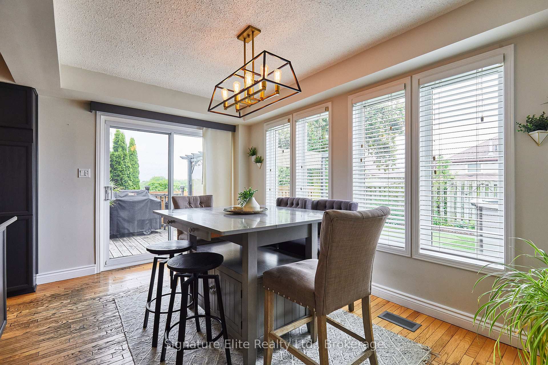 Photo 15 of 596 Prestwick Drive, Oshawa, McLaughlin — HOMEH