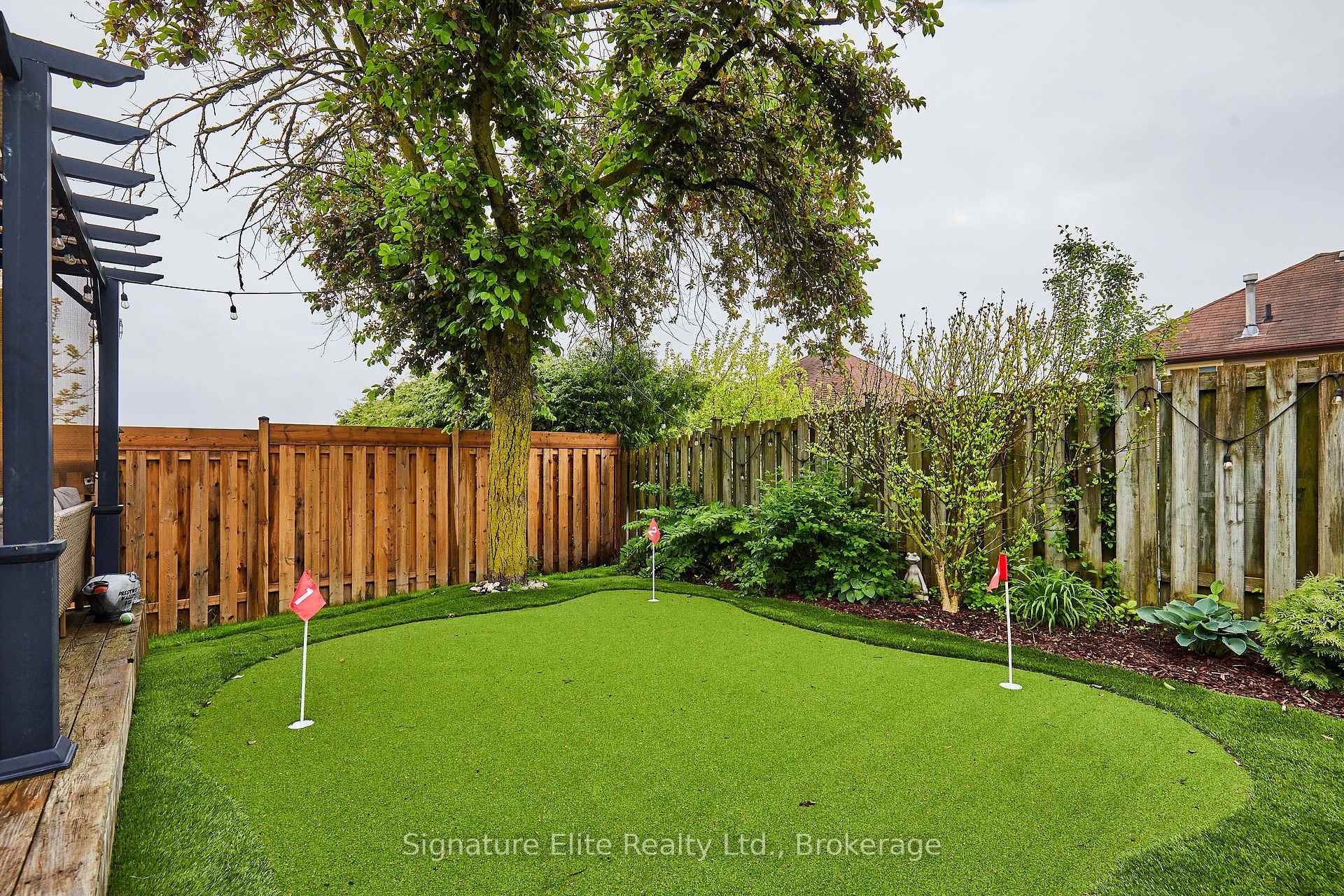 Photo 21 of 596 Prestwick Drive, Oshawa, McLaughlin — HOMEH