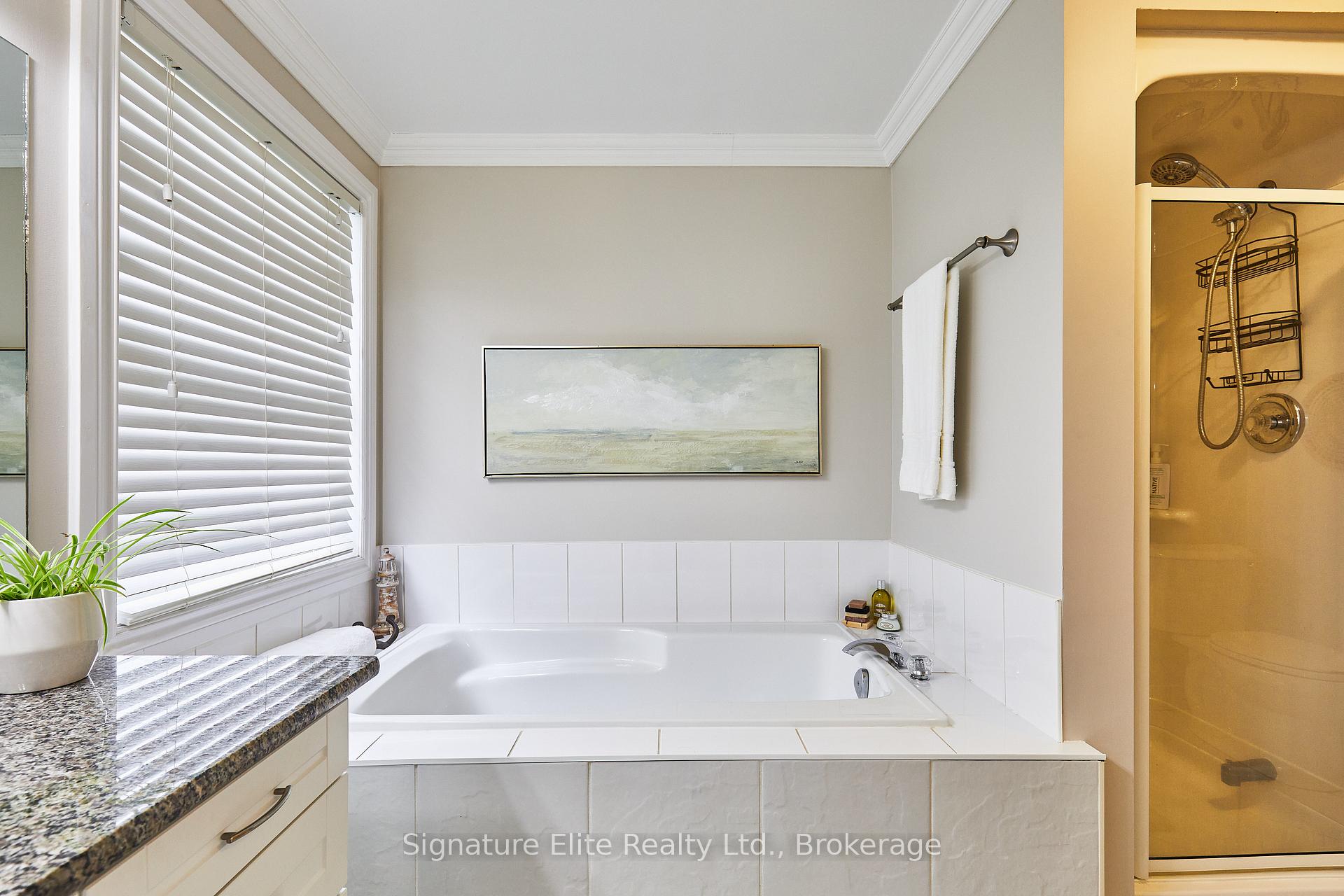 Photo 35 of 596 Prestwick Drive, Oshawa, McLaughlin — HOMEH