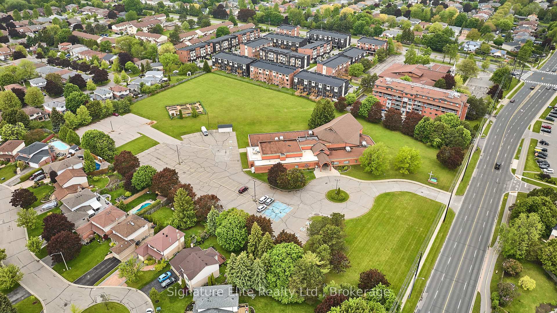 Photo 45 of 596 Prestwick Drive, Oshawa, McLaughlin — HOMEH