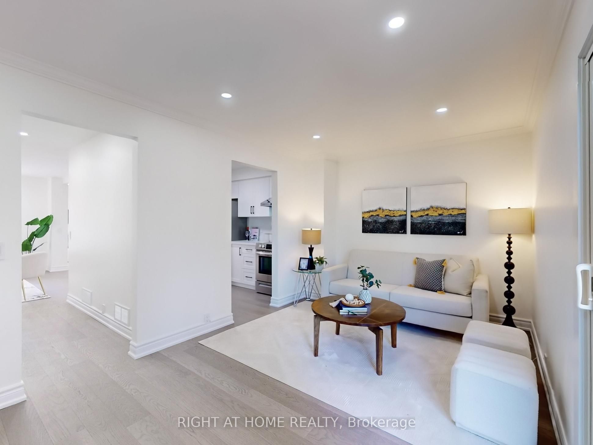 Photo 56 of 58 Mercer Crescent, Markham, Raymerville — HOMEH