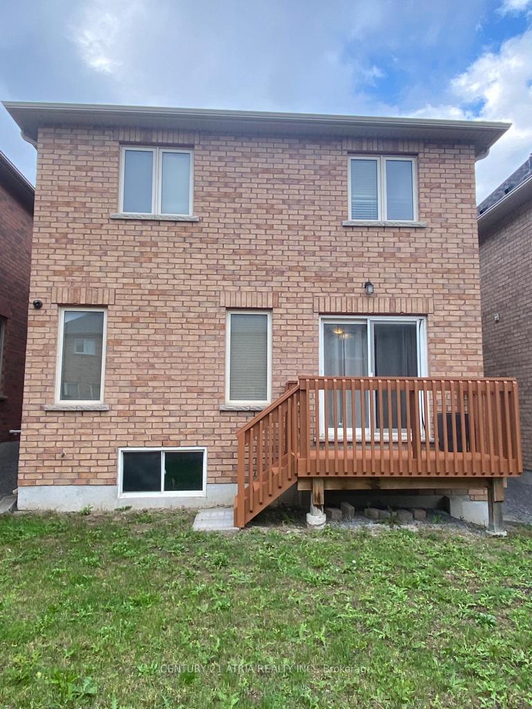 Photo 18 of 177 Windfields Farm Drive, Oshawa, Windfields — HOMEH