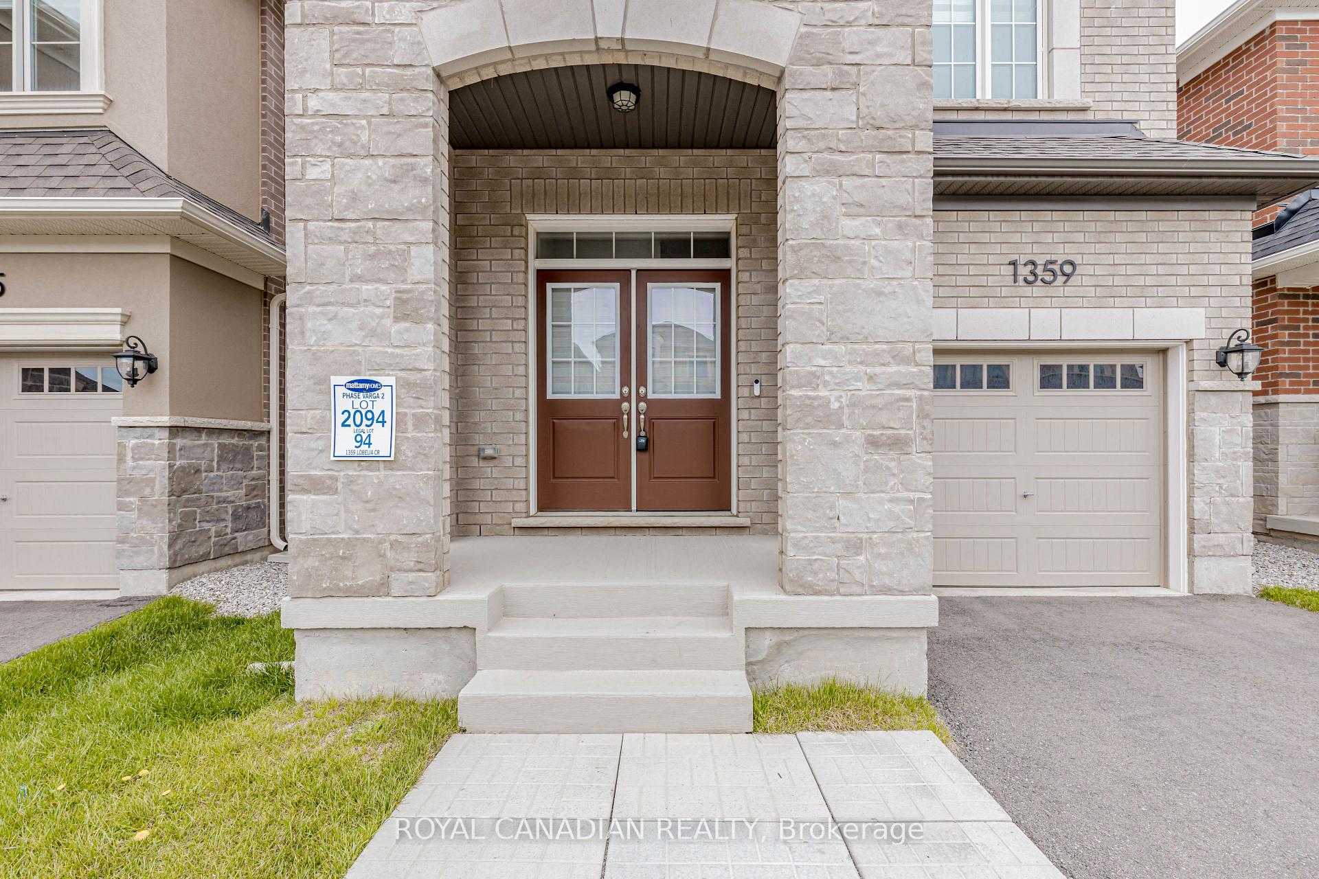 Photo 3 of 1359 Lobelia Crescent, Milton, Walker — HOMEH