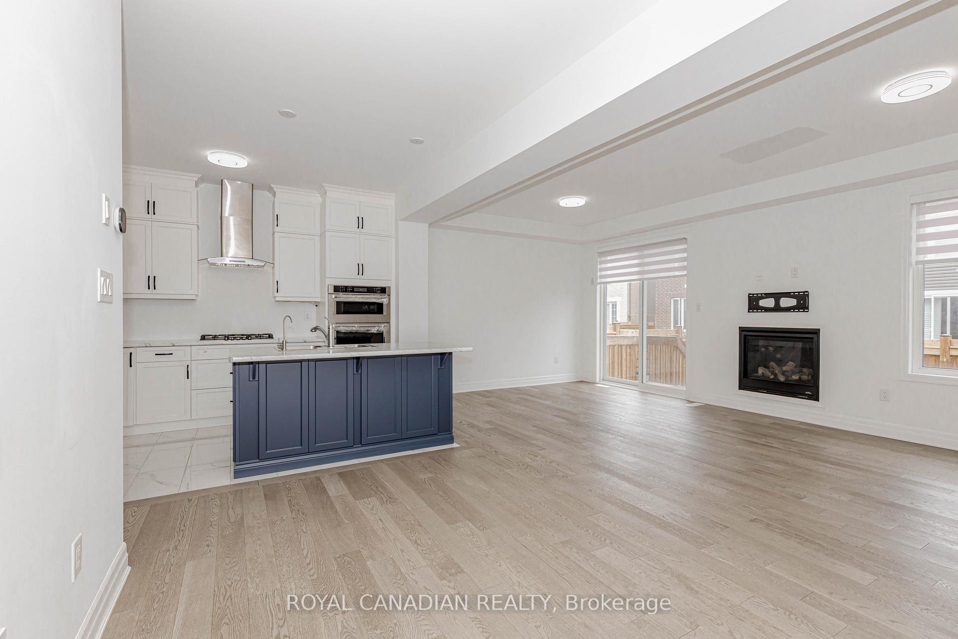 Photo 16 of 1359 Lobelia Crescent, Milton, Walker — HOMEH