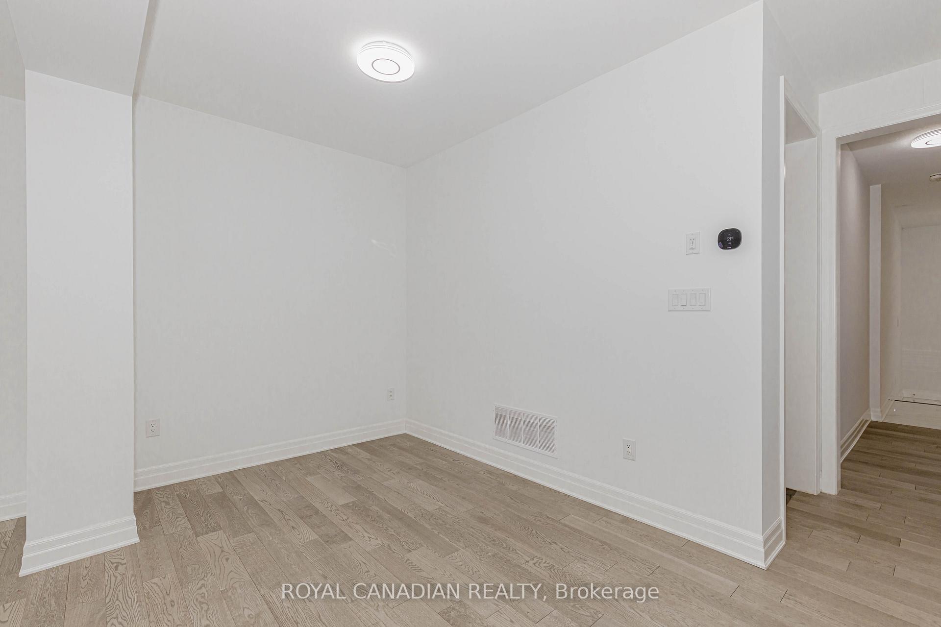 Photo 18 of 1359 Lobelia Crescent, Milton, Walker — HOMEH