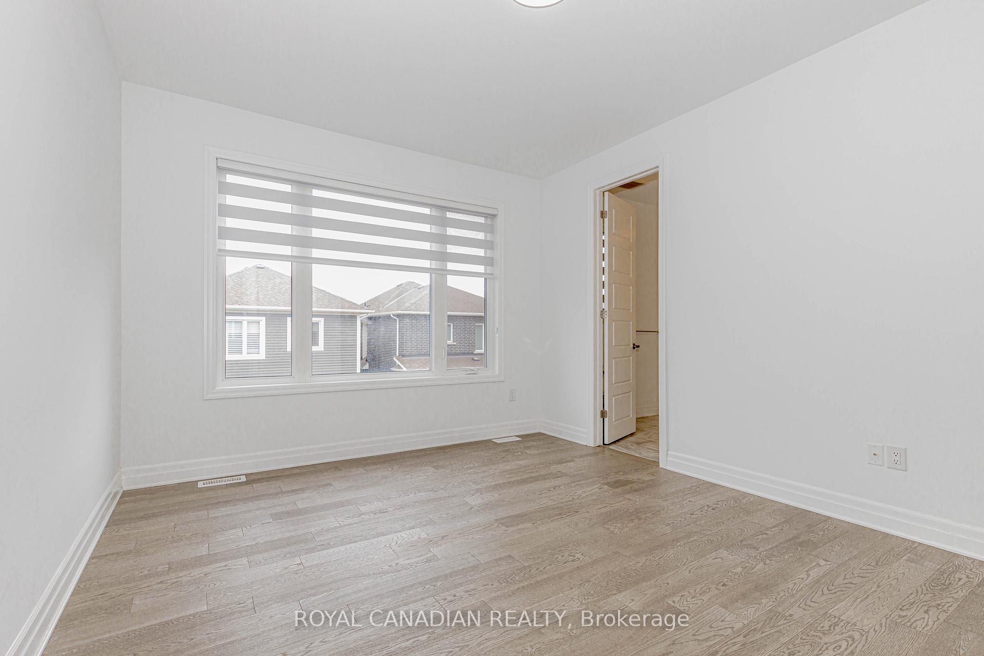 Photo 25 of 1359 Lobelia Crescent, Milton, Walker — HOMEH