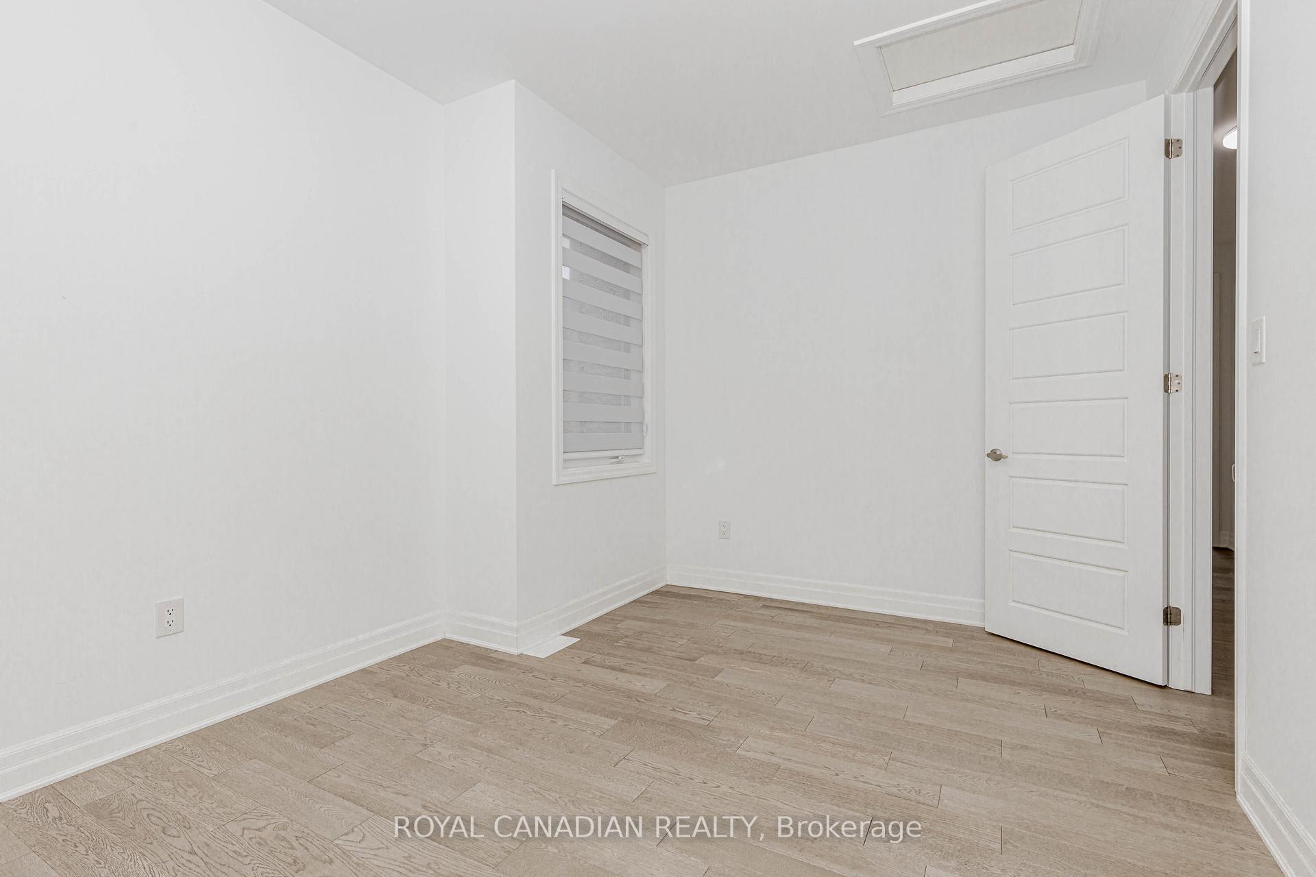 Photo 35 of 1359 Lobelia Crescent, Milton, Walker — HOMEH