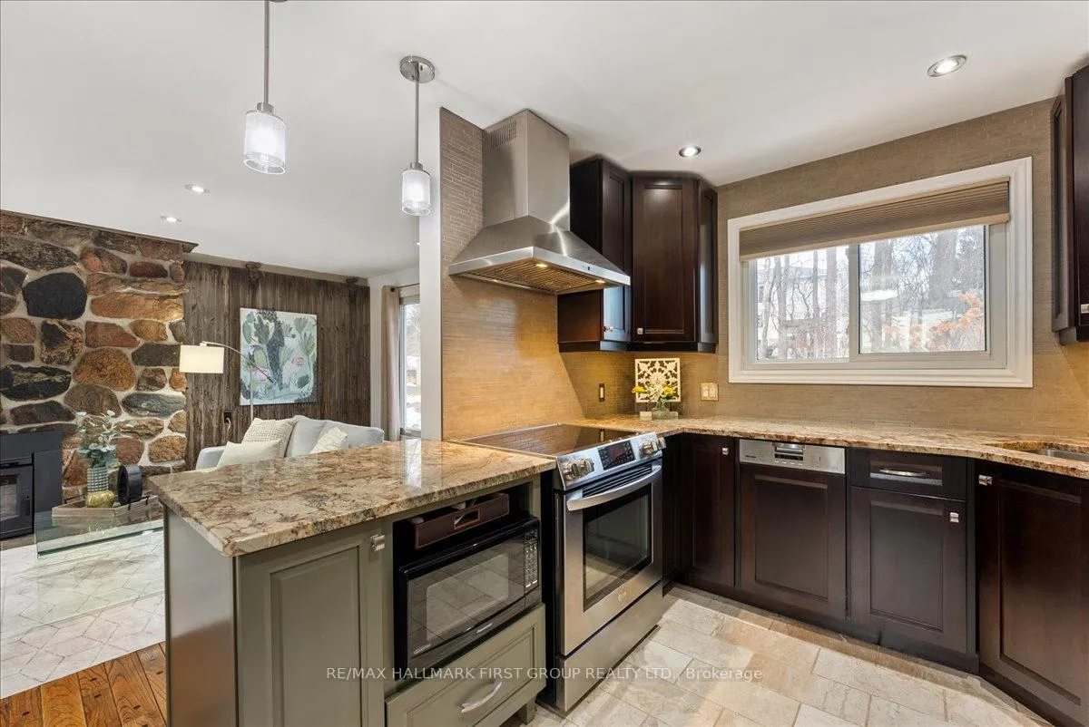Photo 13 of 794 Jomar Avenue, Pickering, Rural Pickering — HOMEH