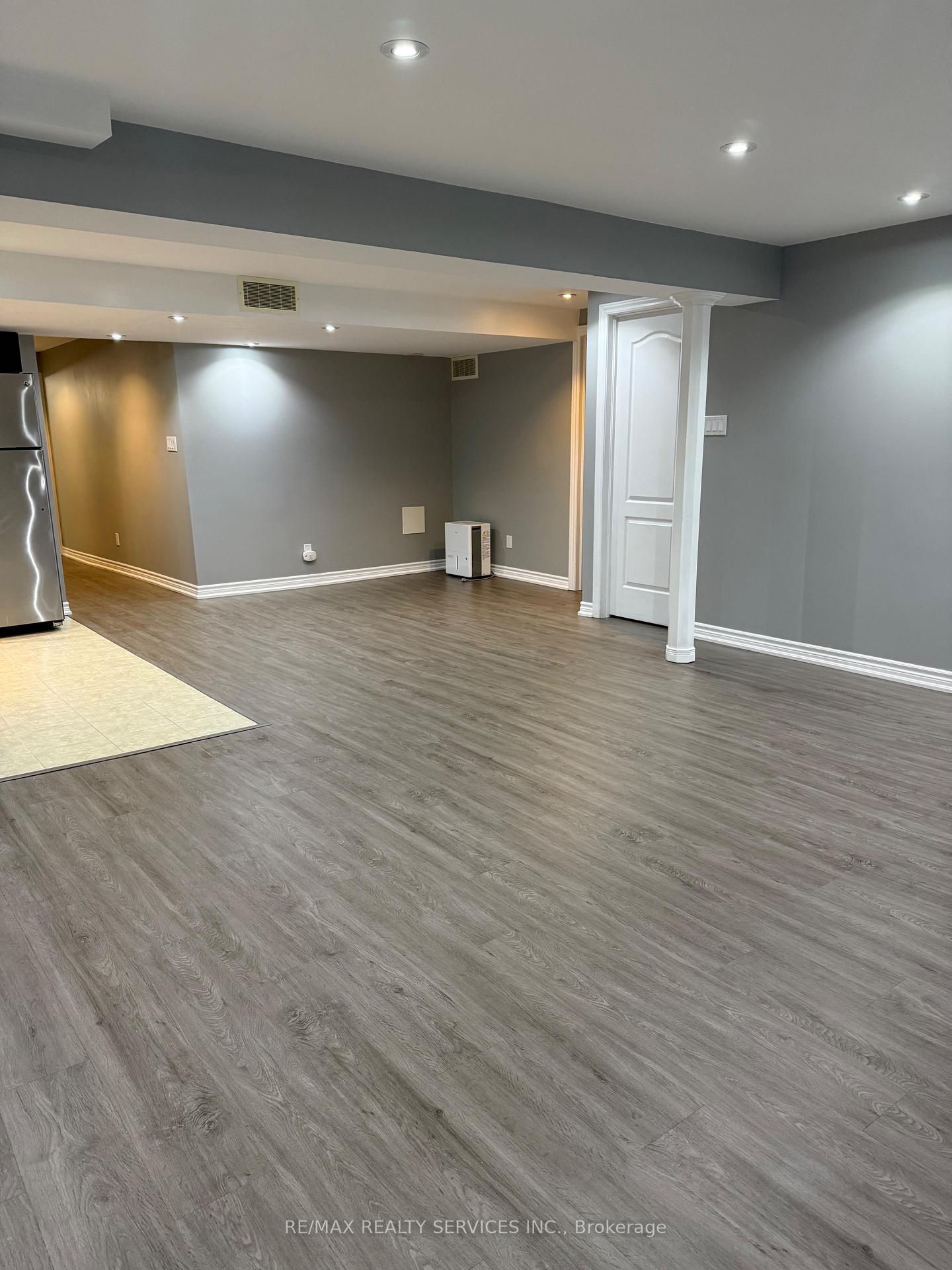 Photo 9 of 104 Ruhl Drive, Milton, Willmott — HOMEH