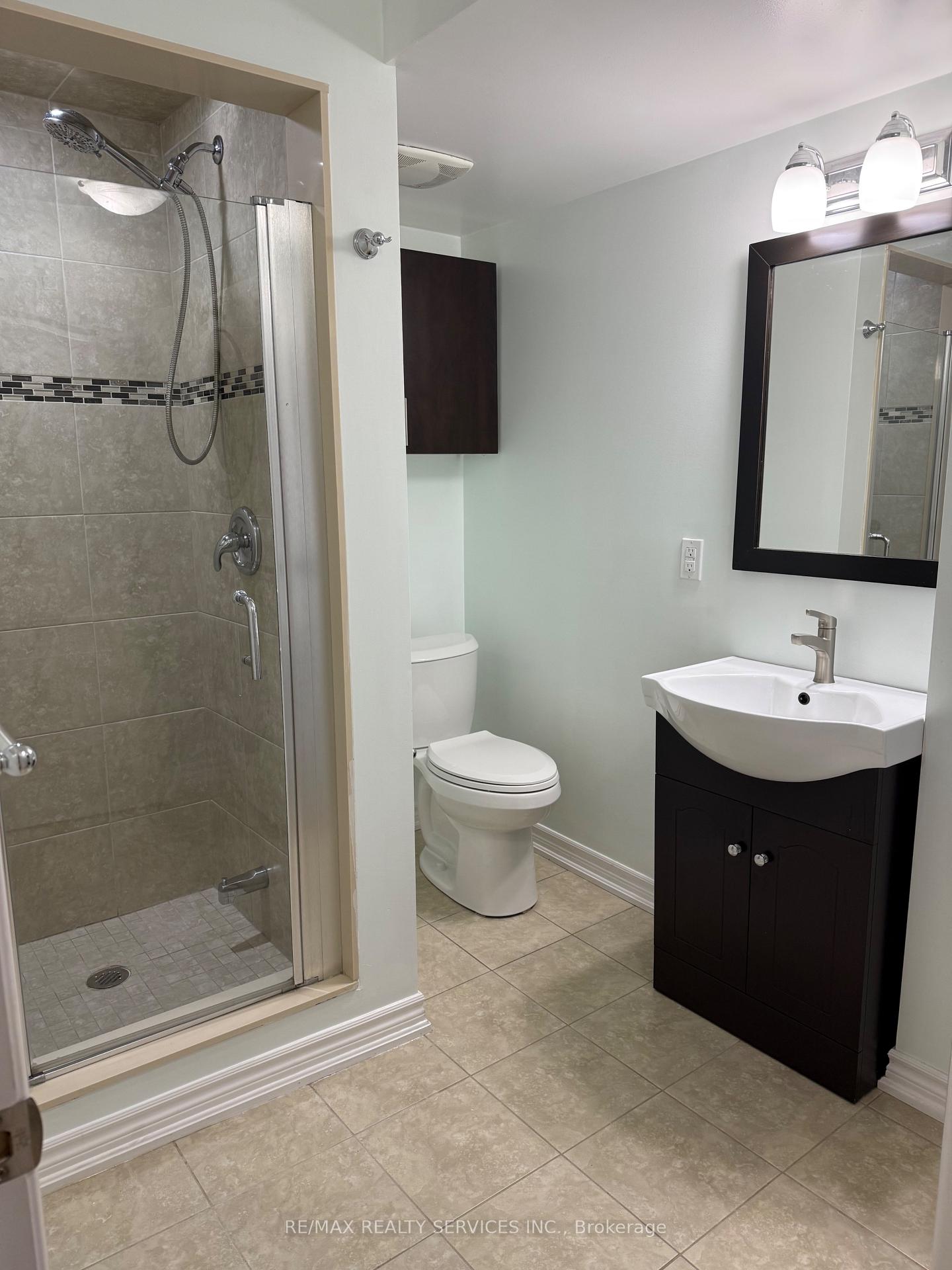 Photo 11 of 104 Ruhl Drive, Milton, Willmott — HOMEH