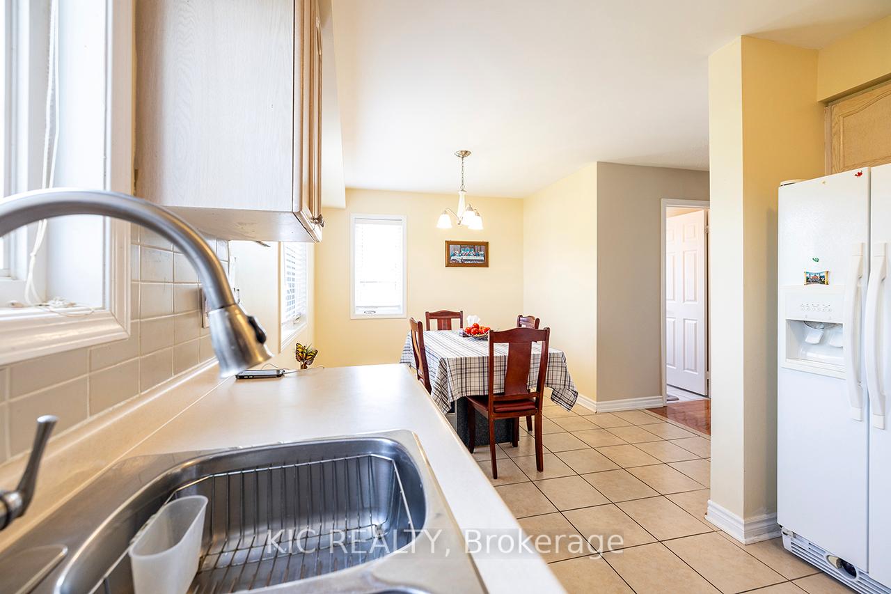Photo 14 of 904 Bourne Crescent, Oshawa, Lakeview — HOMEH