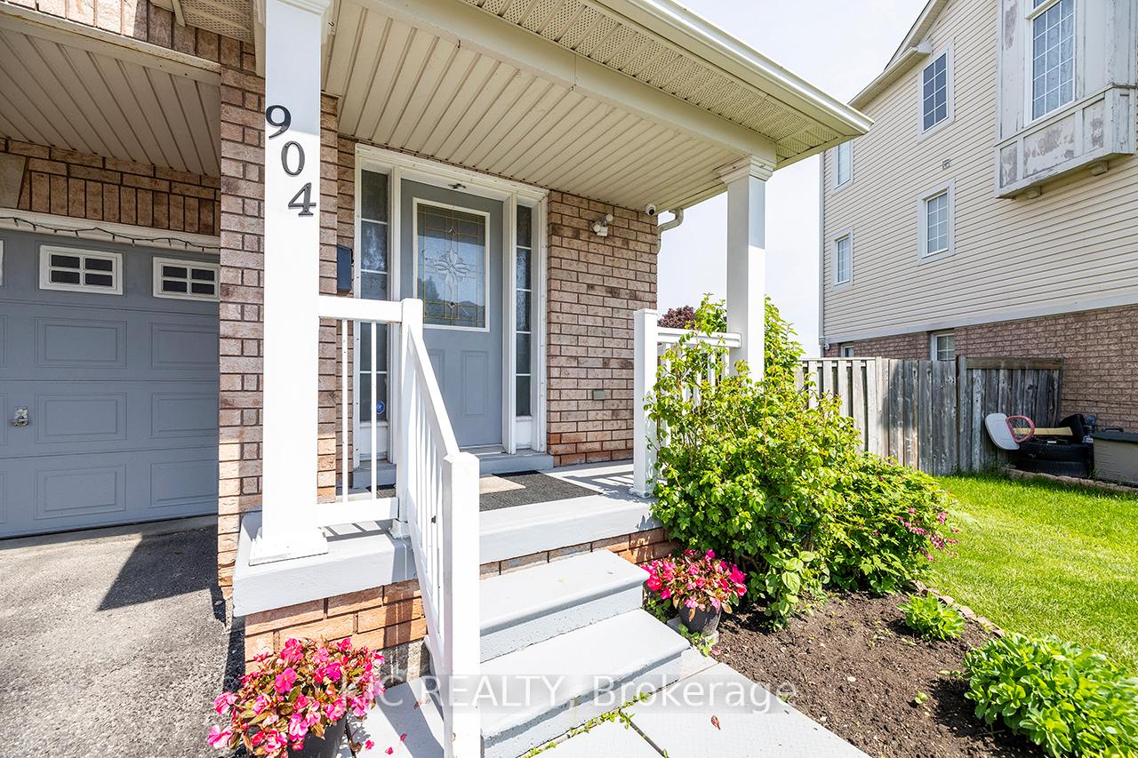 Photo 32 of 904 Bourne Crescent, Oshawa, Lakeview — HOMEH
